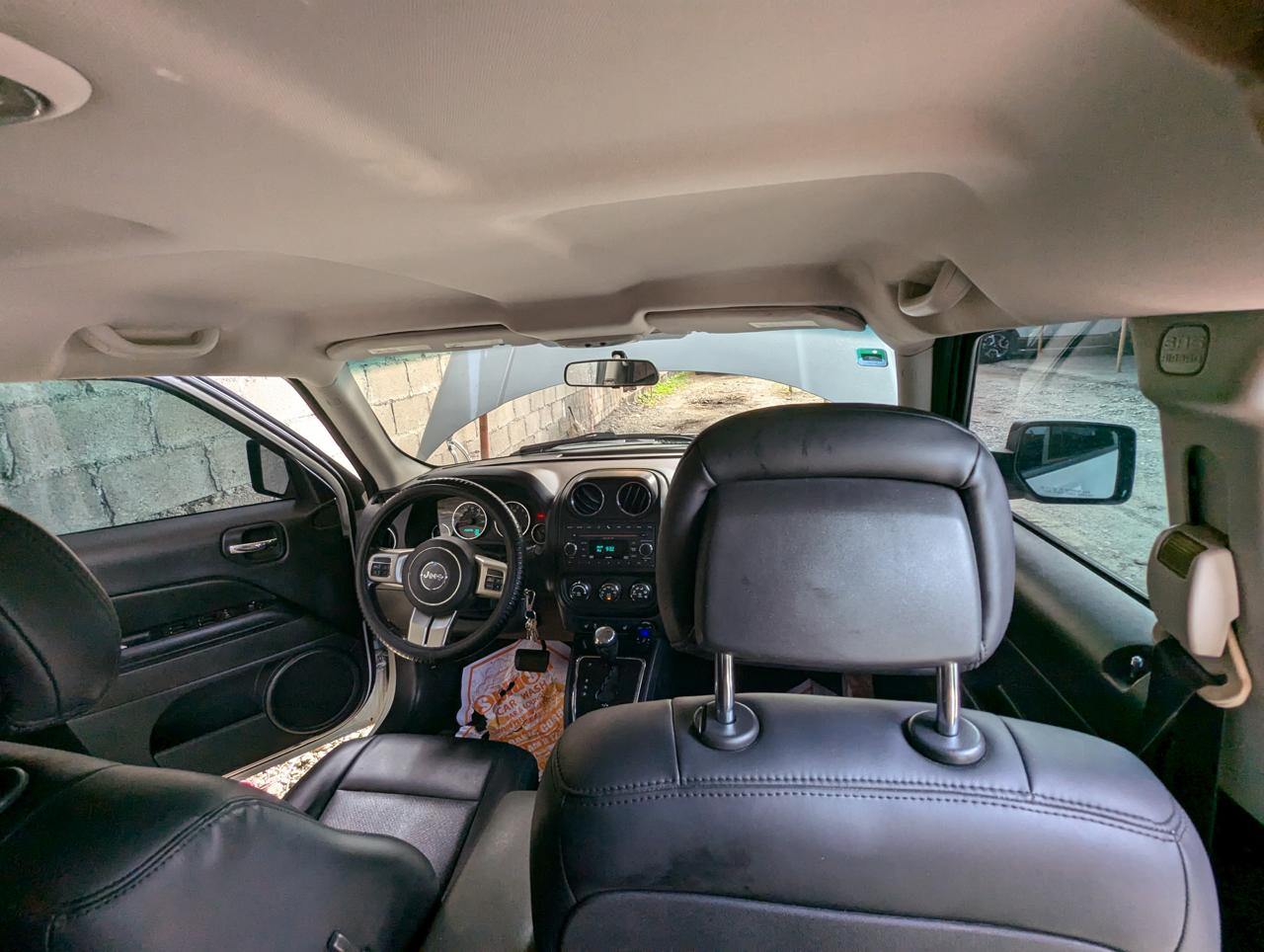 jeepetas y camionetas - Jeep Patriot 2012 4x4 (395mil) 9
