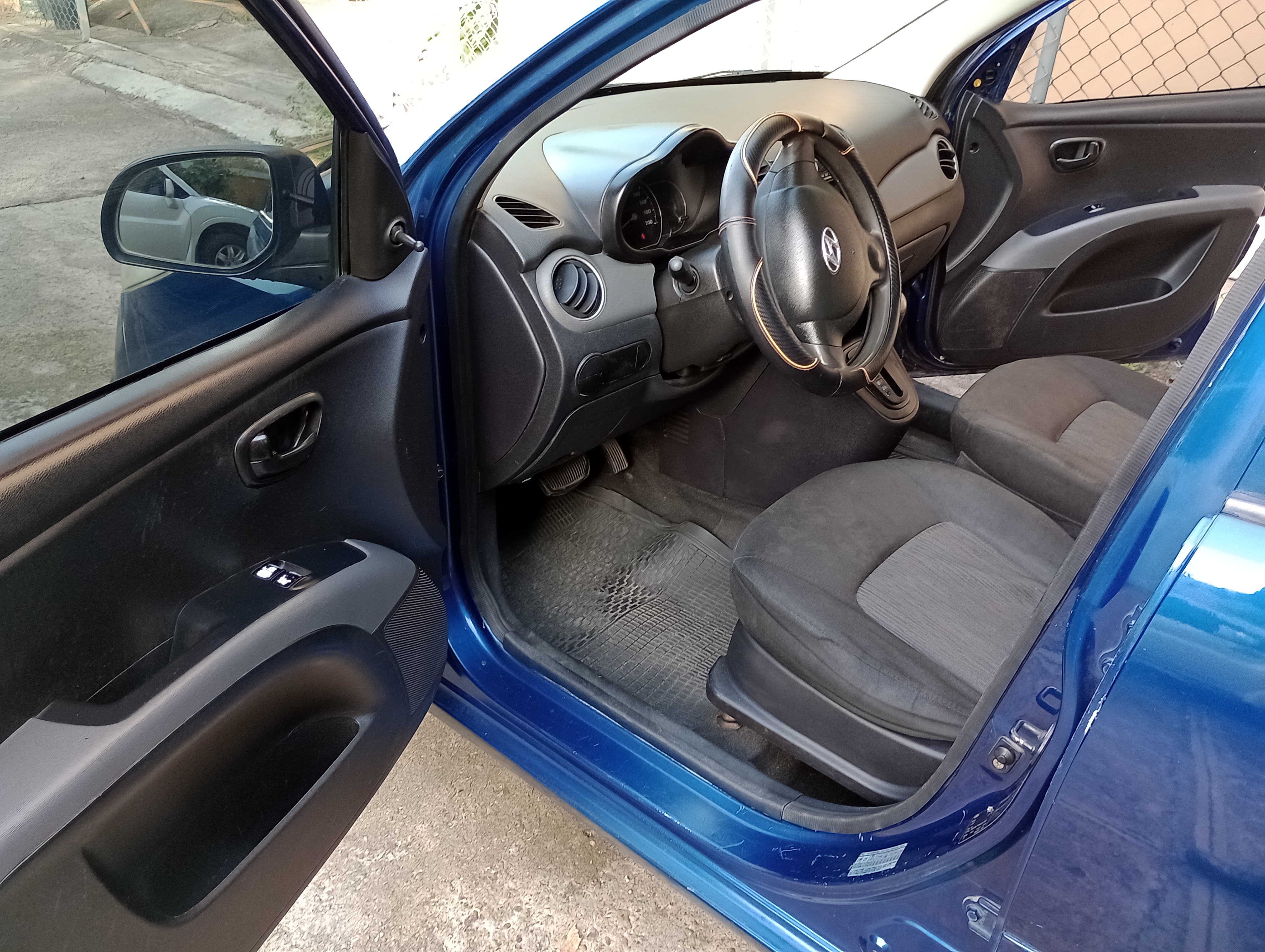 carros - Hyundai i10 2012 2