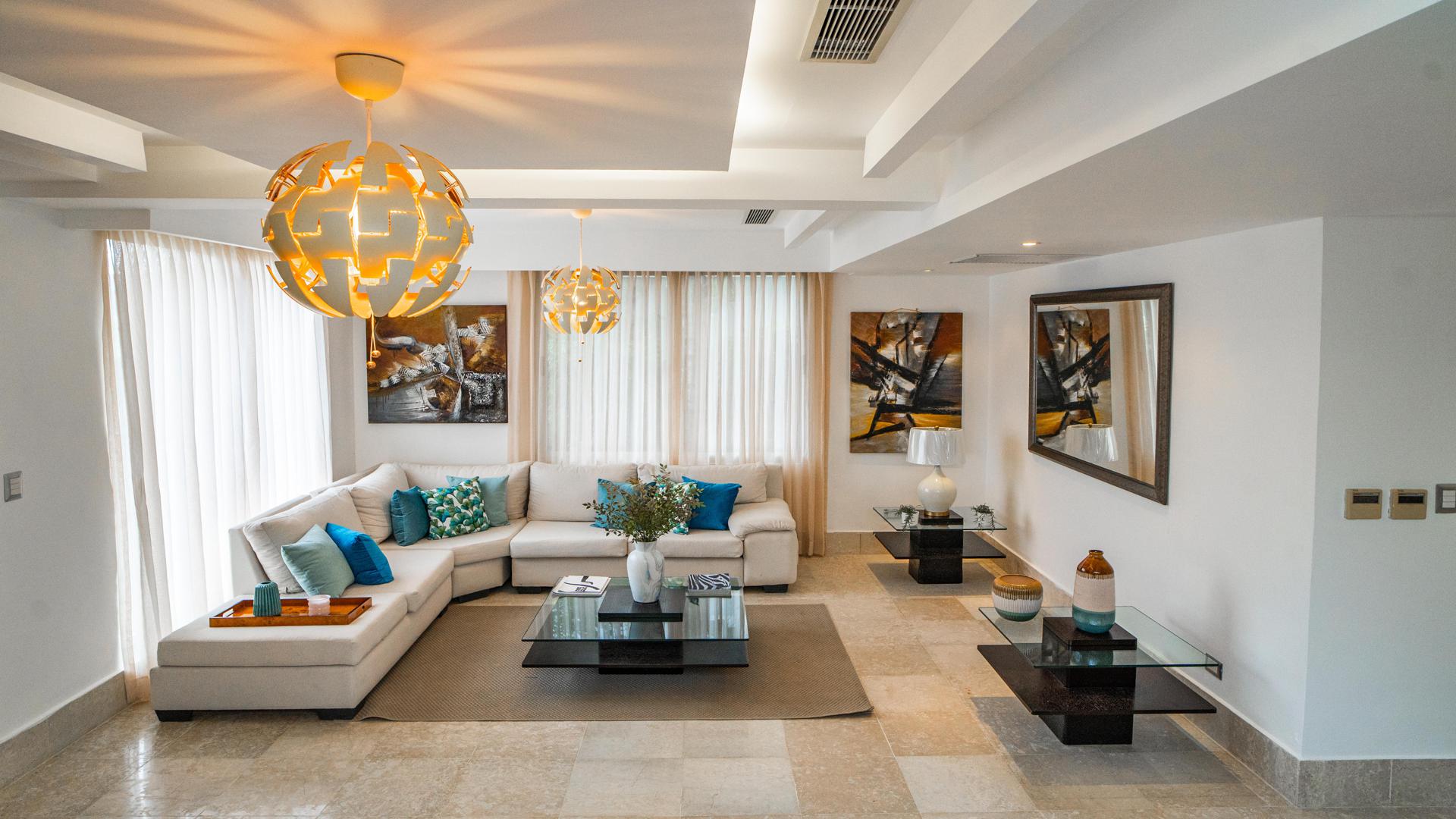 casas - VENTA DE CASA AMUEBLADA EN PUNTA CANA VILLAGE 2