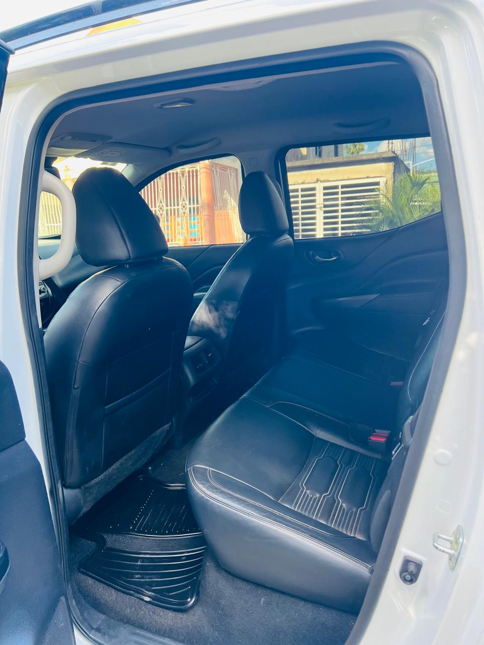 jeepetas y camionetas - Nissan frontier pro x 2022 8
