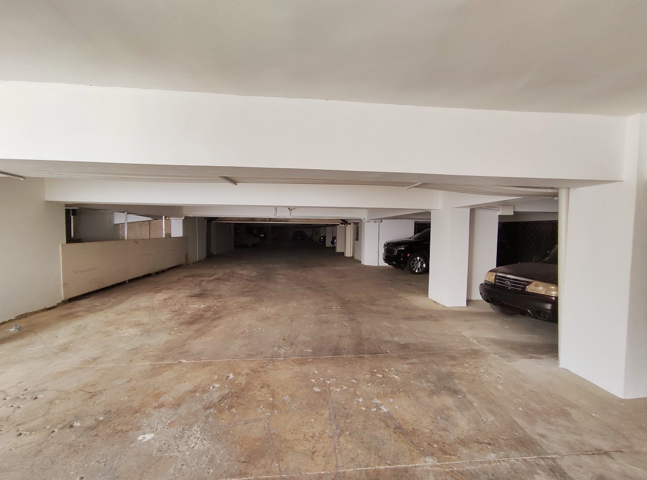 apartamentos - Piso alto de venta en La Esmeralda 6