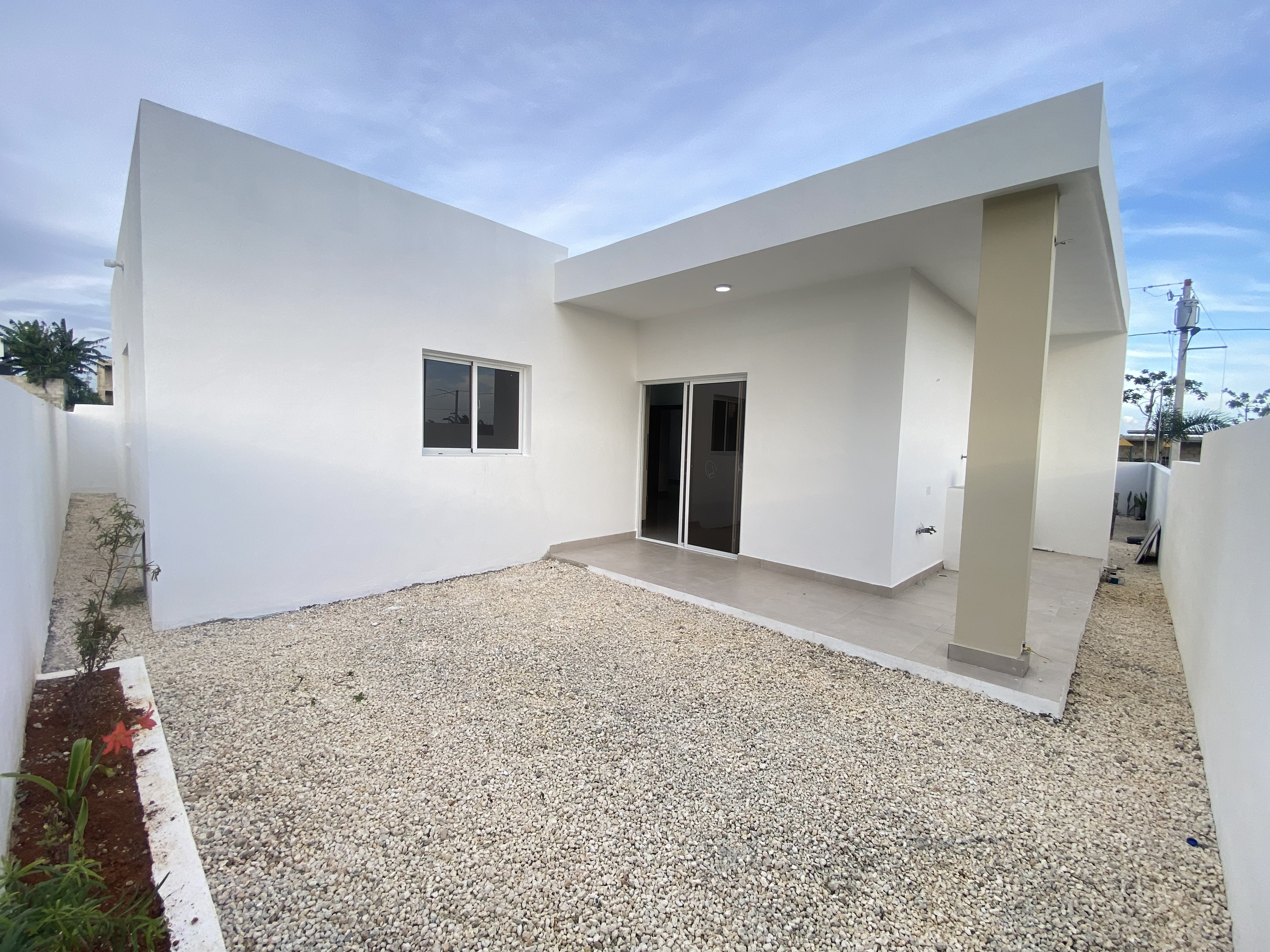 casas - Casa estilo villa a 5 minuto de la playa caleta  0