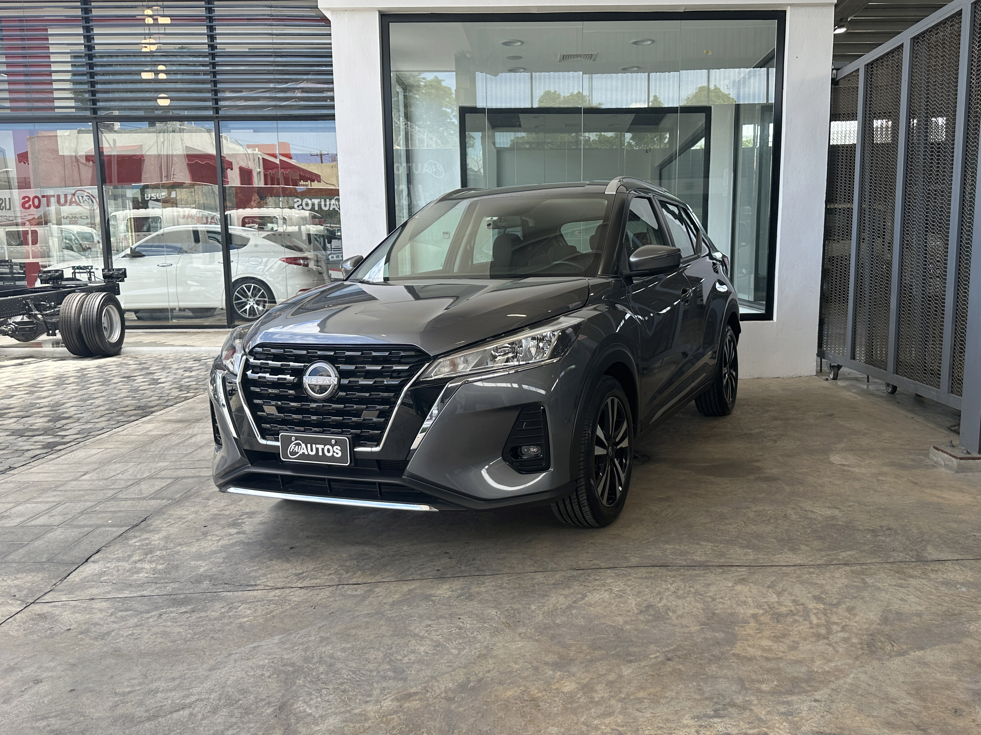 jeepetas y camionetas - Nissan kicks 2023 0