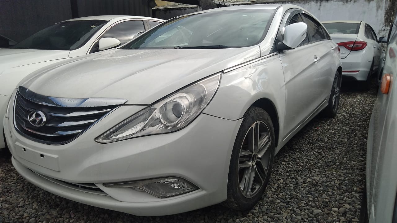 carros - KIA K5 2019 BLANCODESDE: RD$ 800,000 1