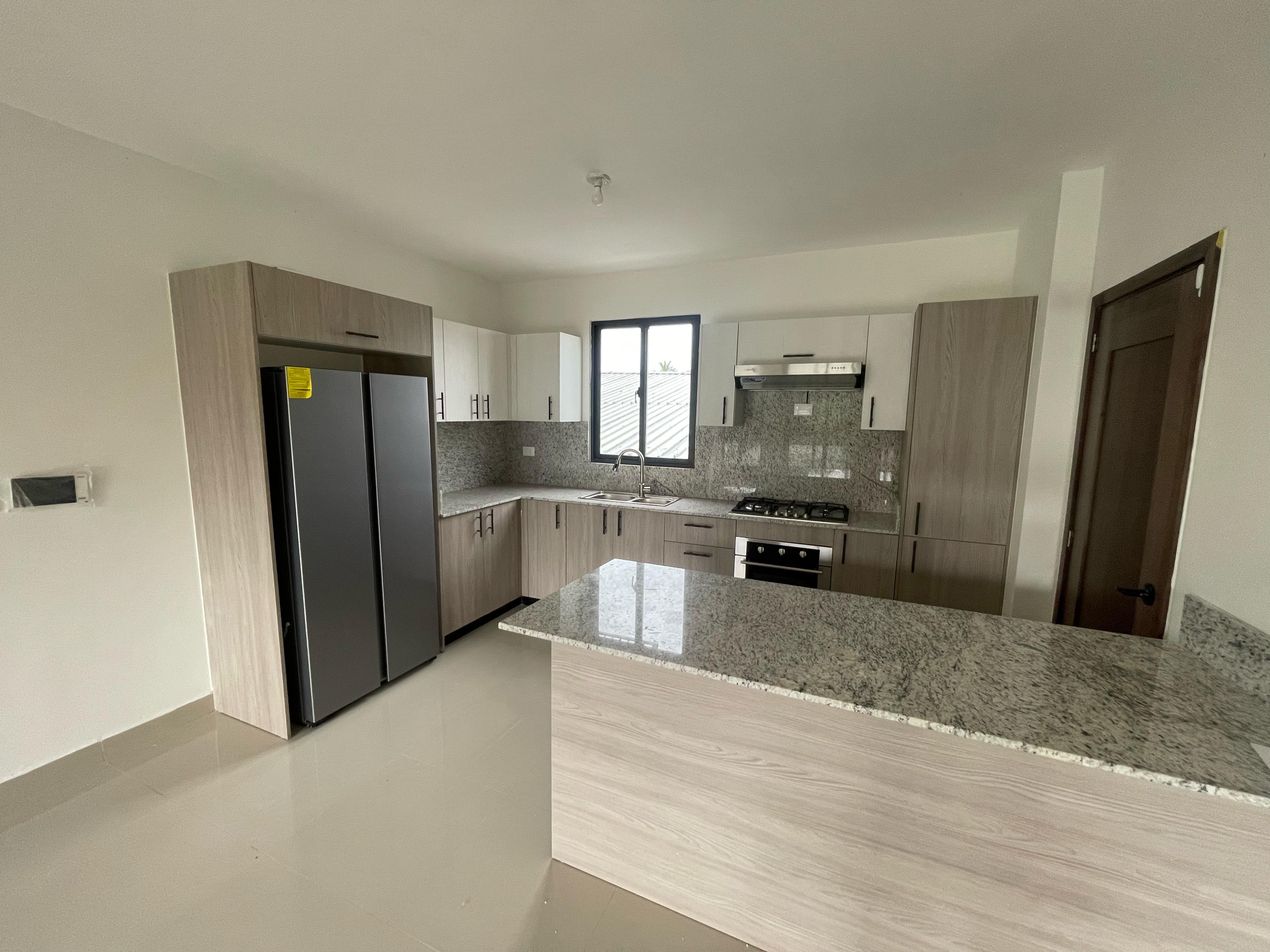 apartamentos - Se alquila 2do nivel 📍Av. Hispanoamericana 2