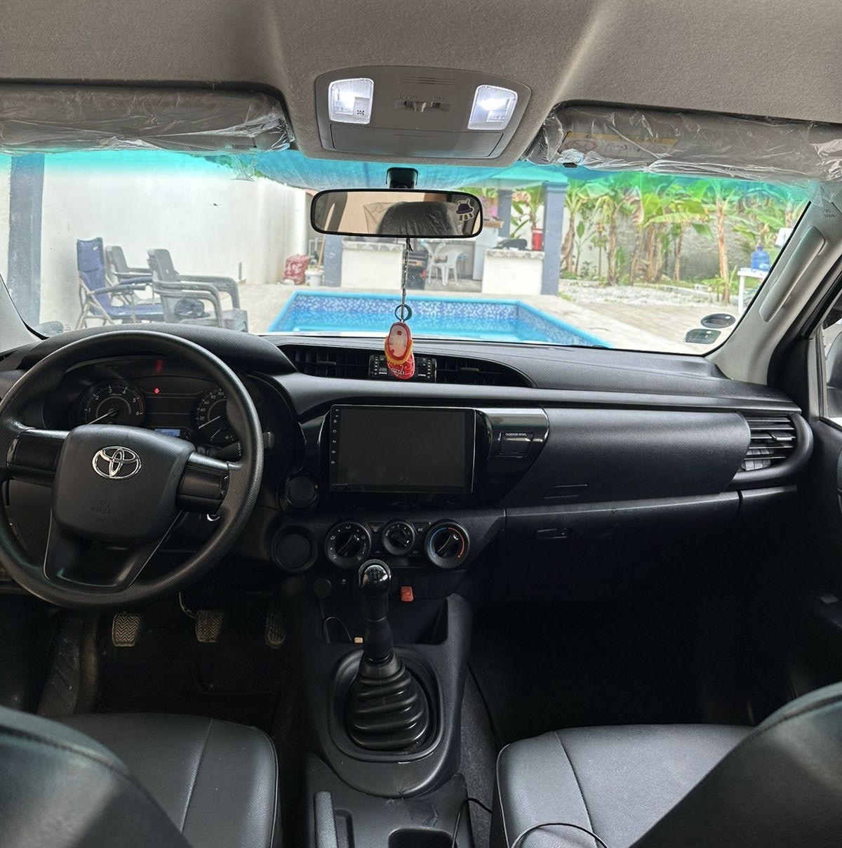 jeepetas y camionetas - Toyota Hilux 2023 4