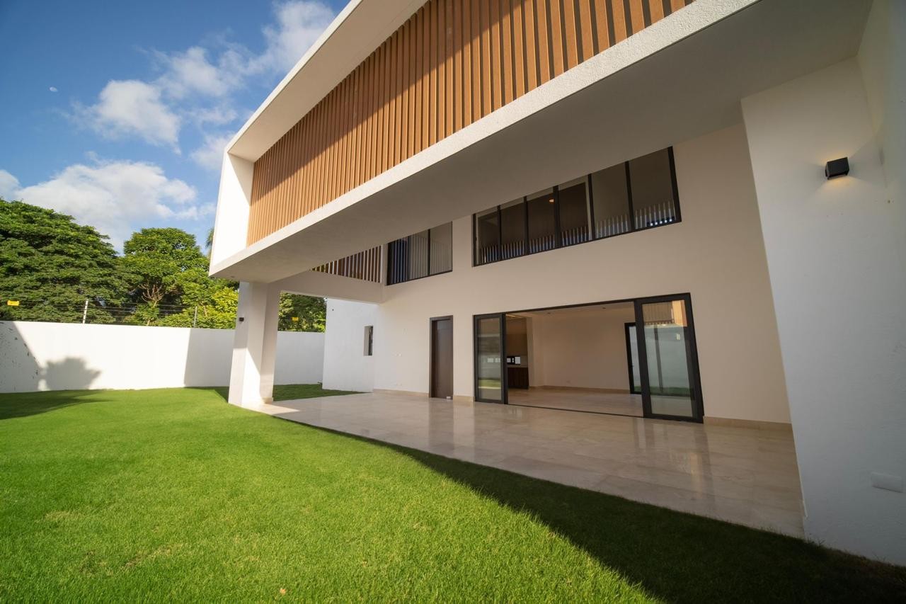 casas - Estupendas Casas en Las Carmelitas  0