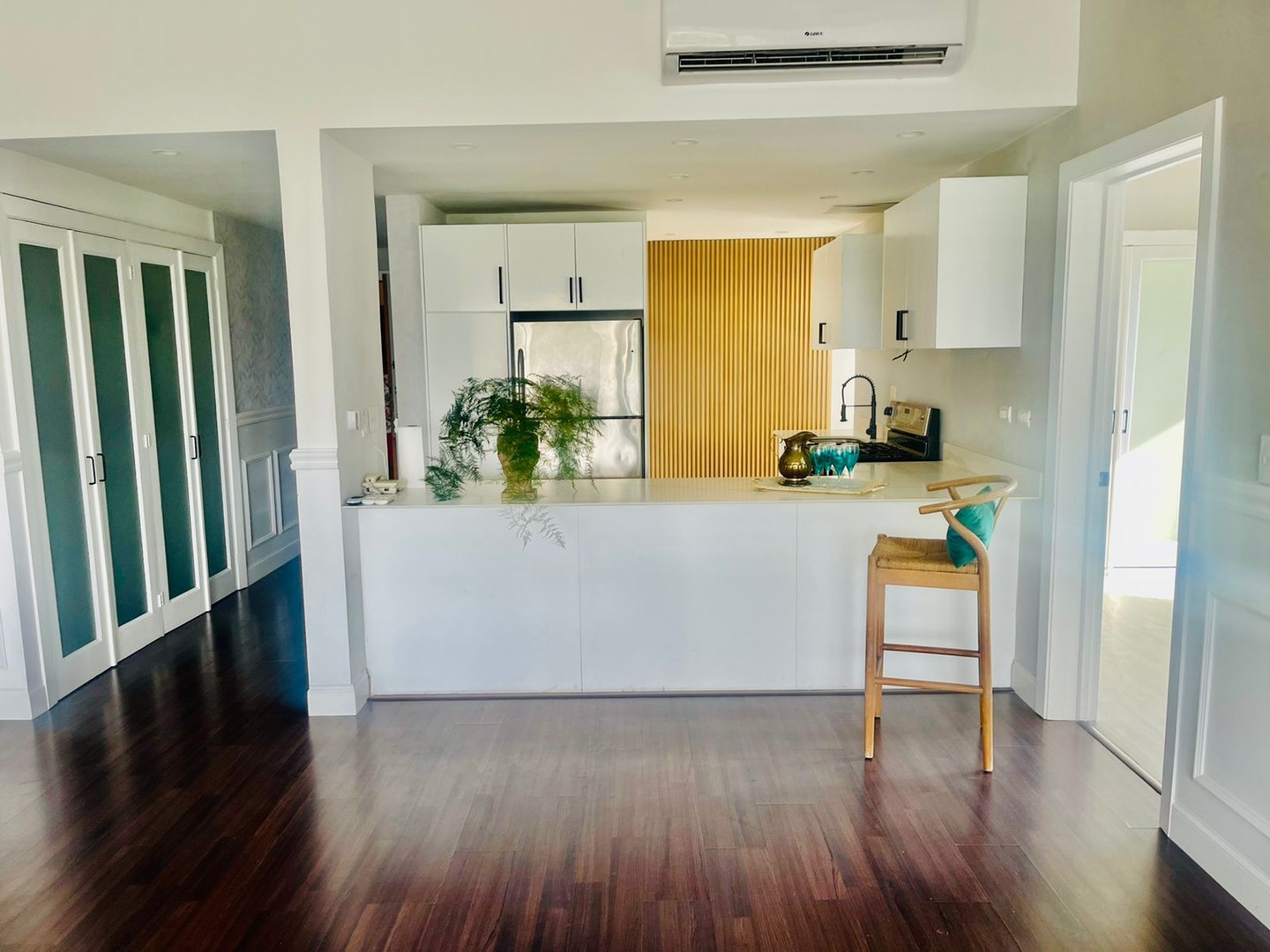 apartamentos - ‼Se alquila amplio apartamento con hermosa vista al parque iberoamericano. 2
