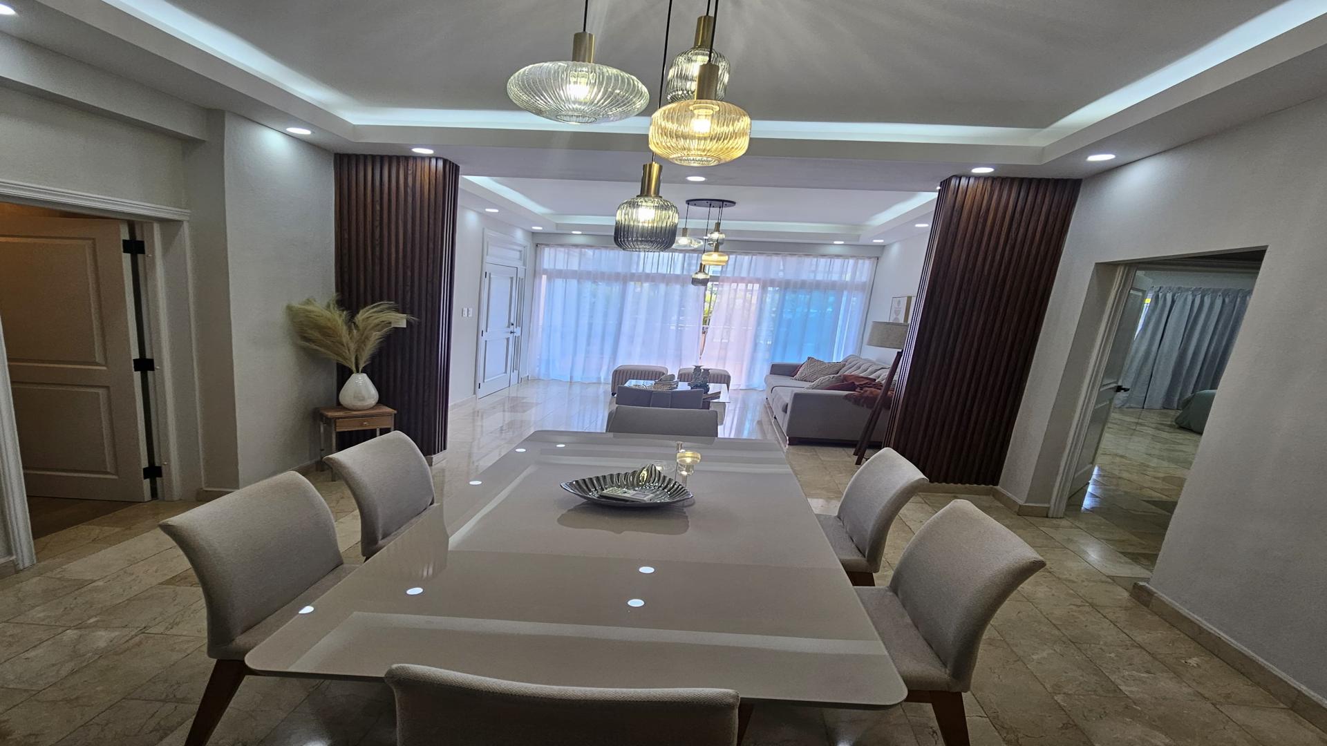 apartamentos - Venta apartamento vacío y/o Alquiler amueblado con terraza en Piantini 8