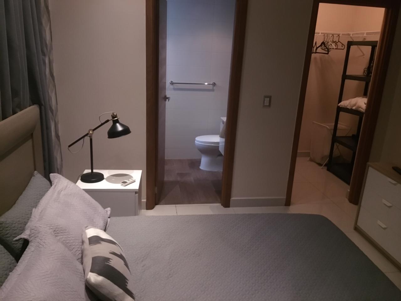 apartamentos - Piantini Apartamento amueblado con Balcón 6