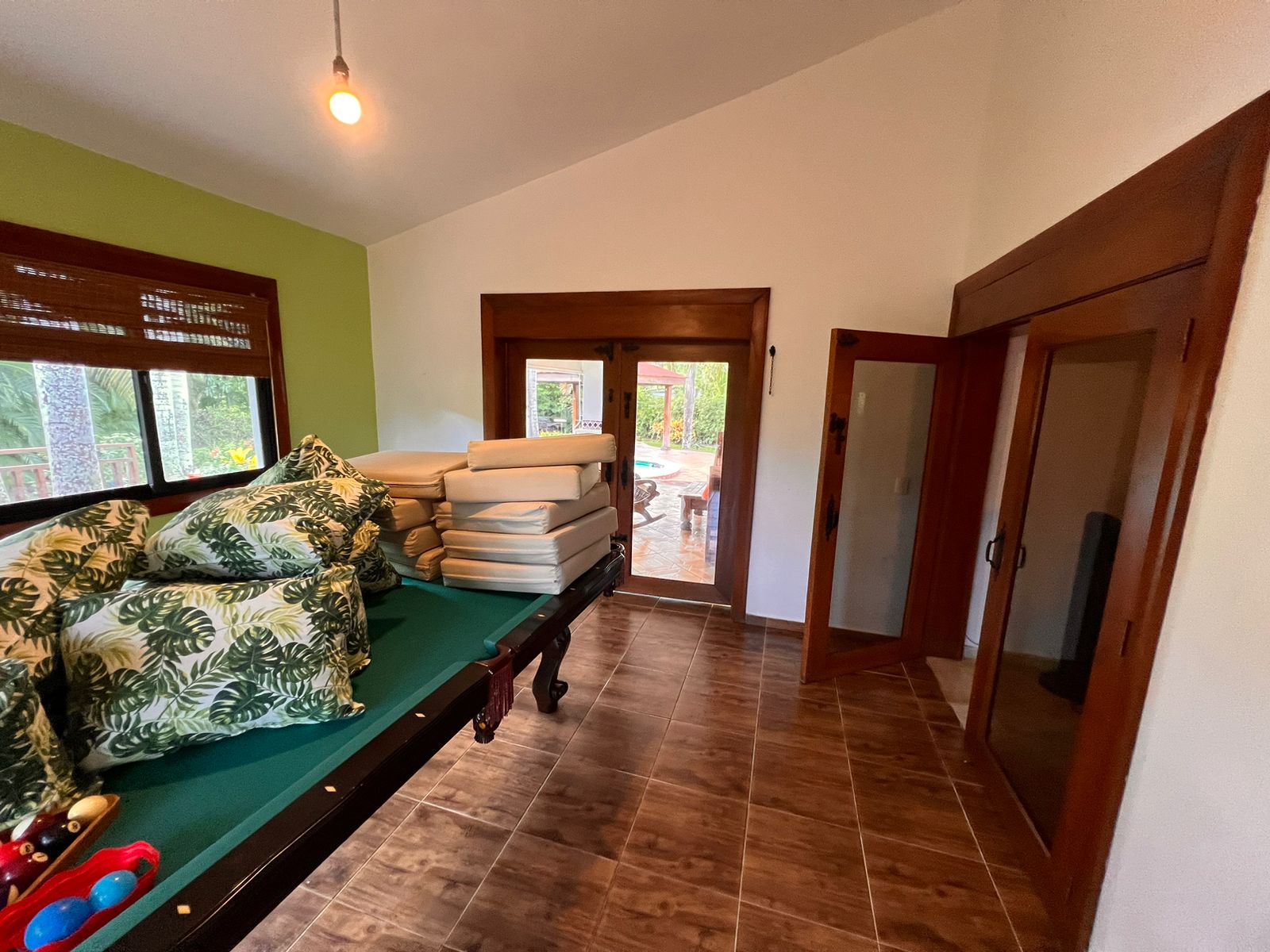 casas vacacionales y villas - Villa amueblada en Juan Dolio Metro Country Club 9