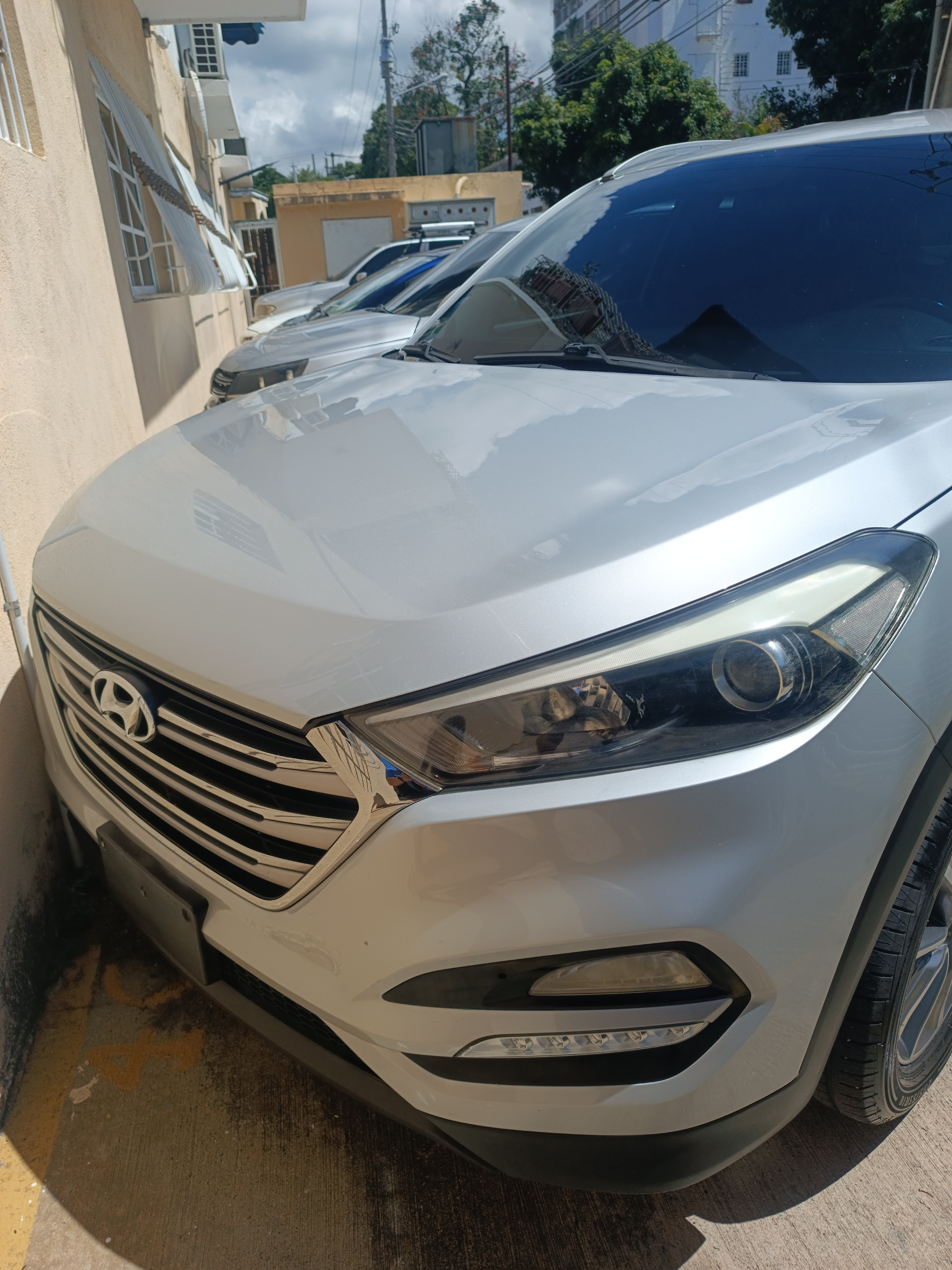 jeepetas y camionetas - Hyundai Tucson 2018 (de la casa)  3