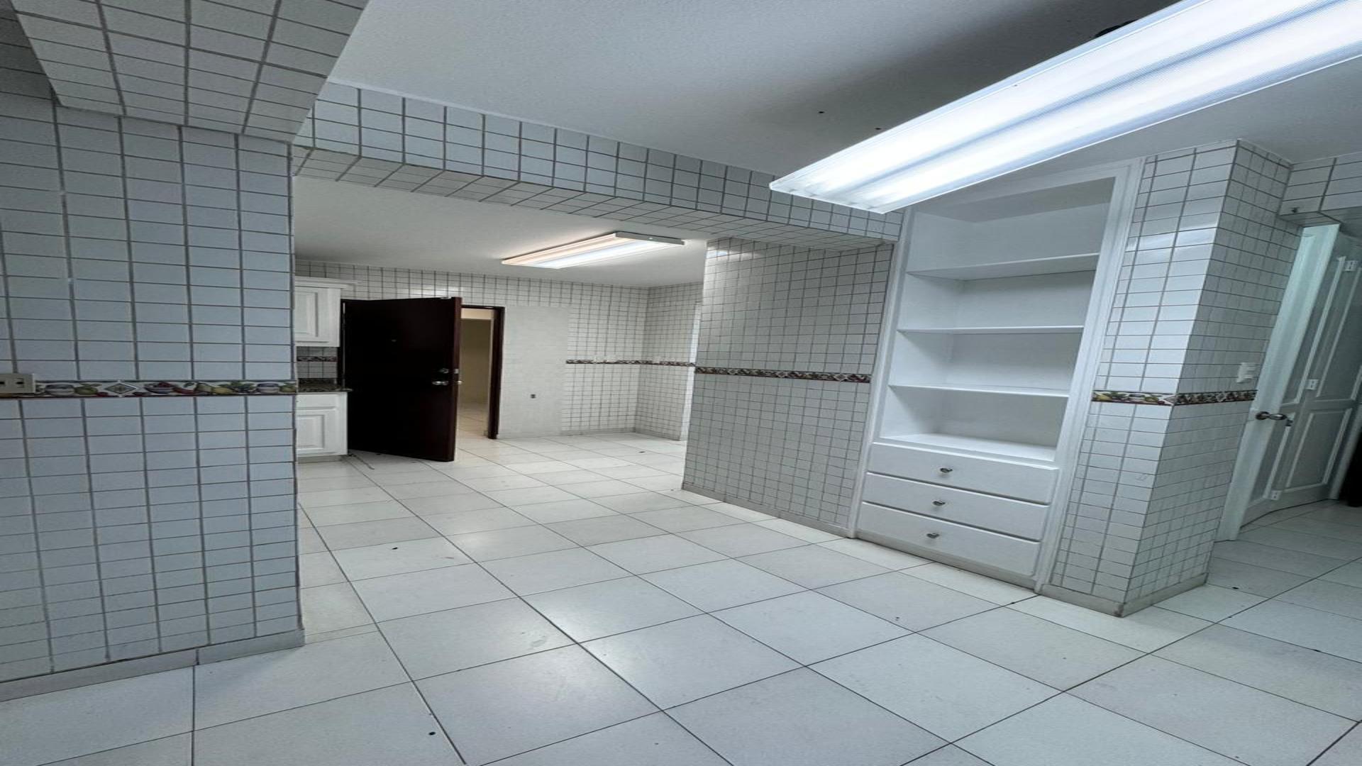 casas - Casa en Alquiler de 4 habitaciones en Paraiso 6