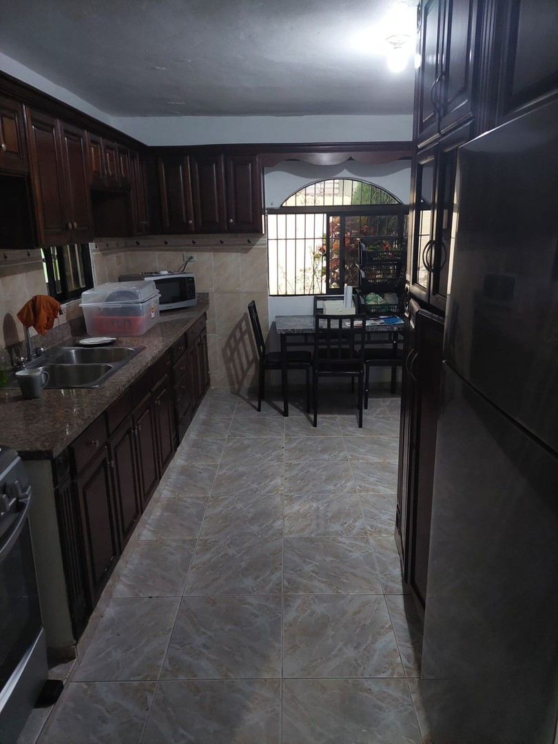 casas - CASA EN PERFECTO ESTADO LISTA PARA ENTRAR A VIVIR SIN AMUEBLAR COCINA EQUIPADA  6