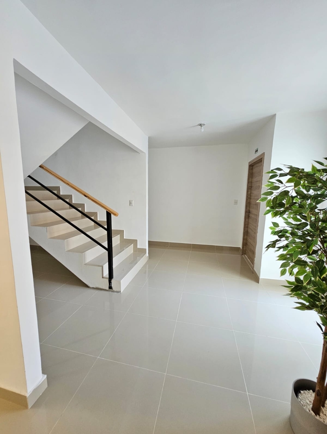 apartamentos - Apartamentos en Av. Jacobo Majluta desde US$1,000  2
