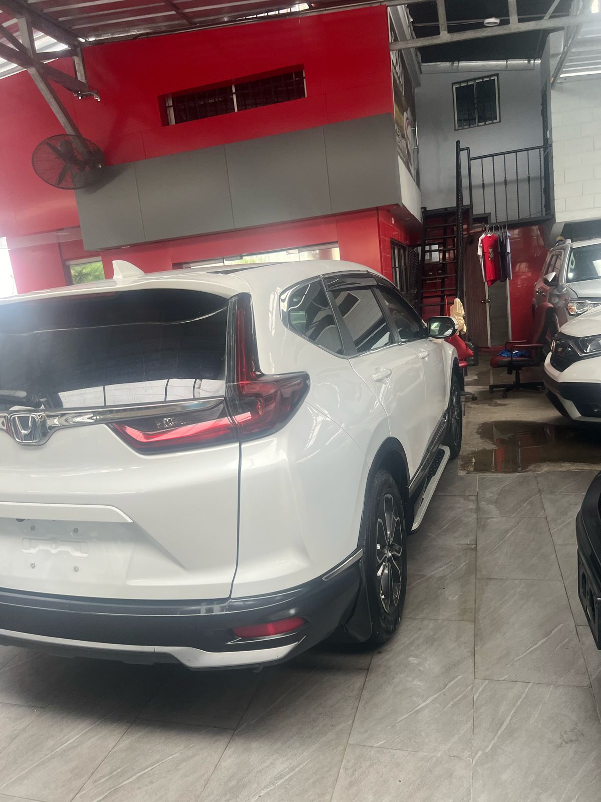 jeepetas y camionetas - CRV BLANCA 2022 EXL  INTERIOR CREMA NITIDA 5