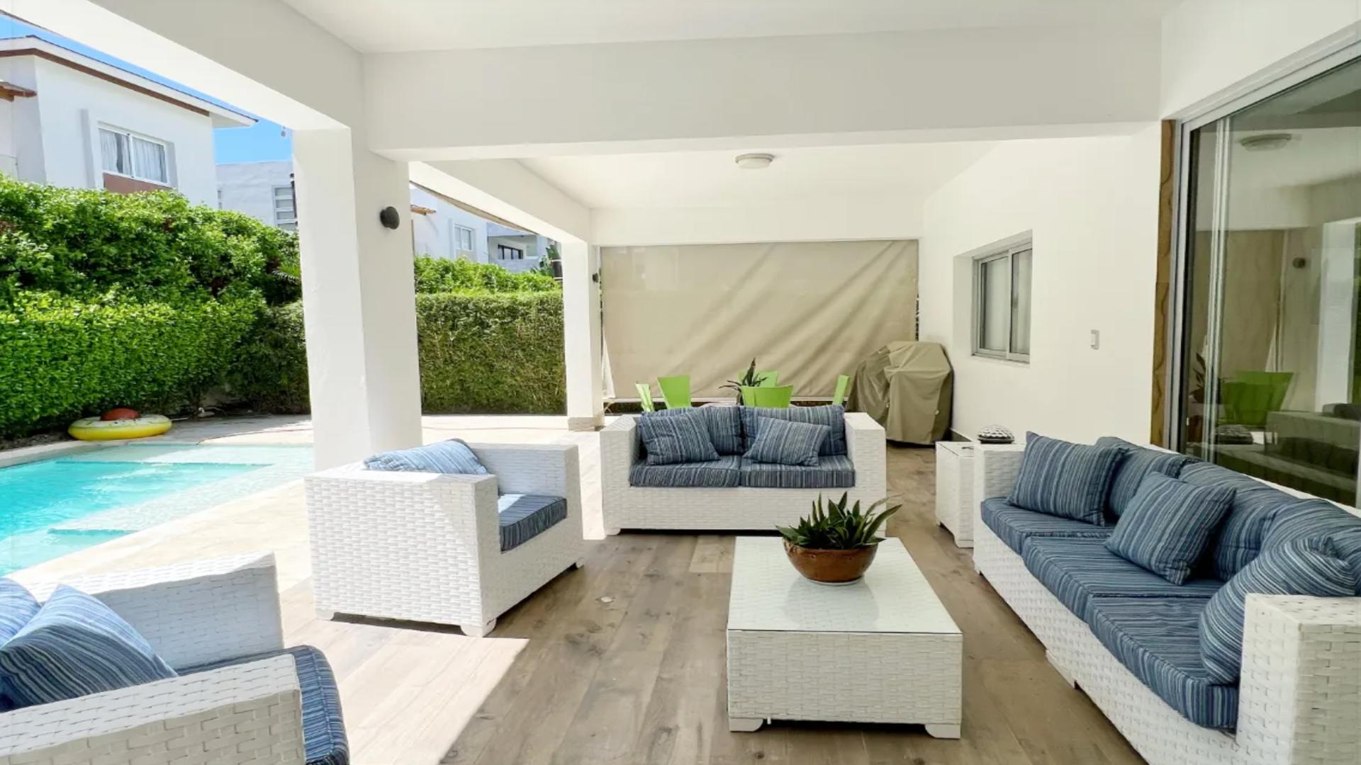 casas vacacionales y villas - Vendo hermosa Villa en Punta Cana Village 0