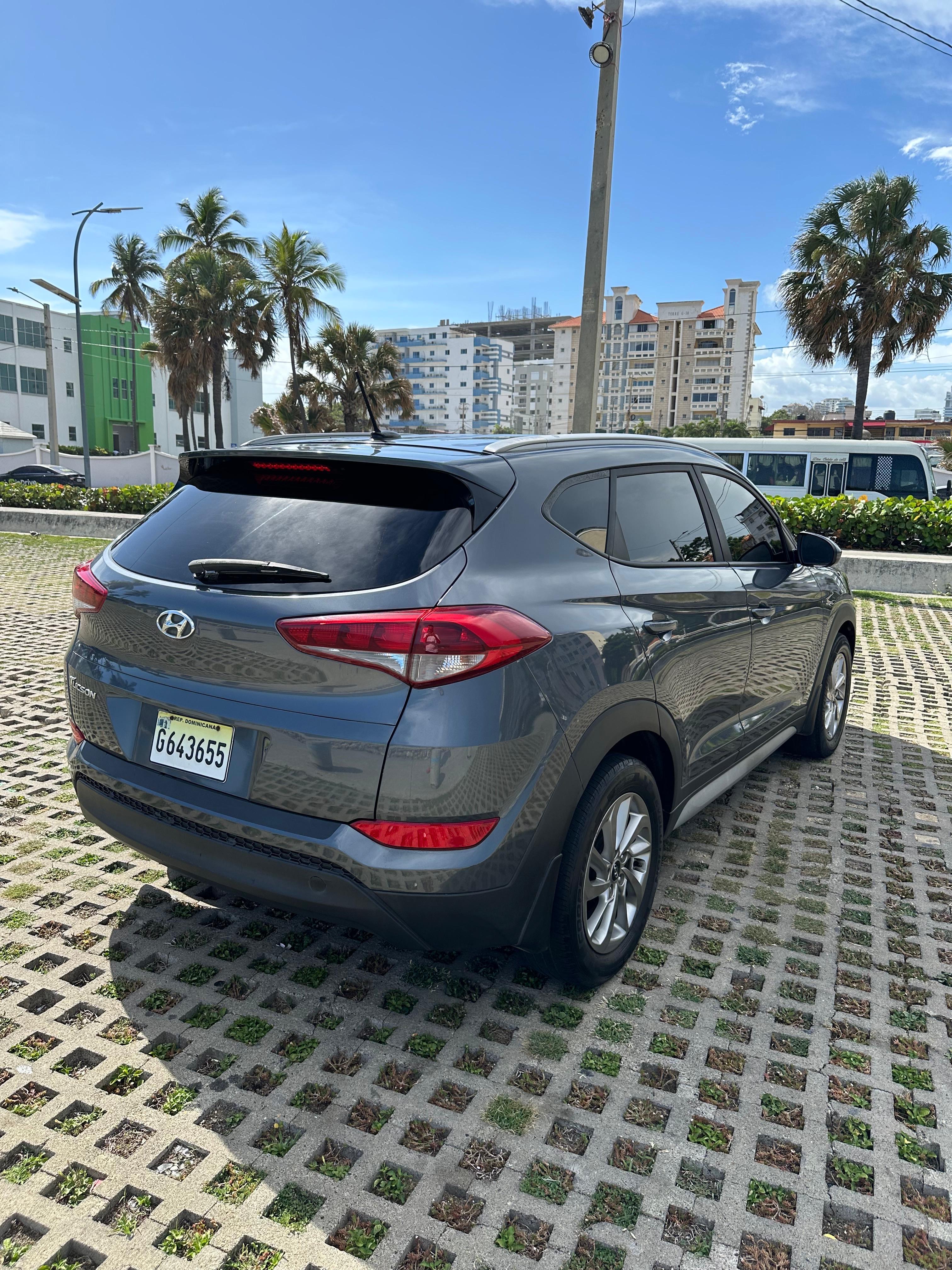 jeepetas y camionetas - Hyundai tucson  8