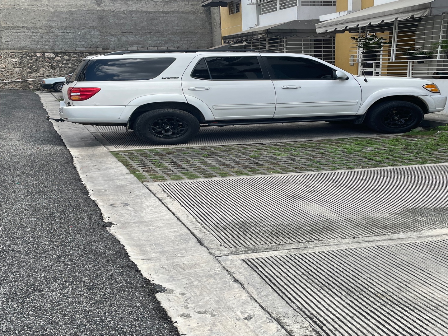 jeepetas y camionetas - Toyota sequoia 20014x4 2