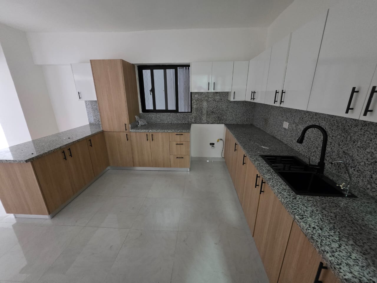 apartamentos - Alquilo Apto en Don Honorio Próximo a carrefour  9