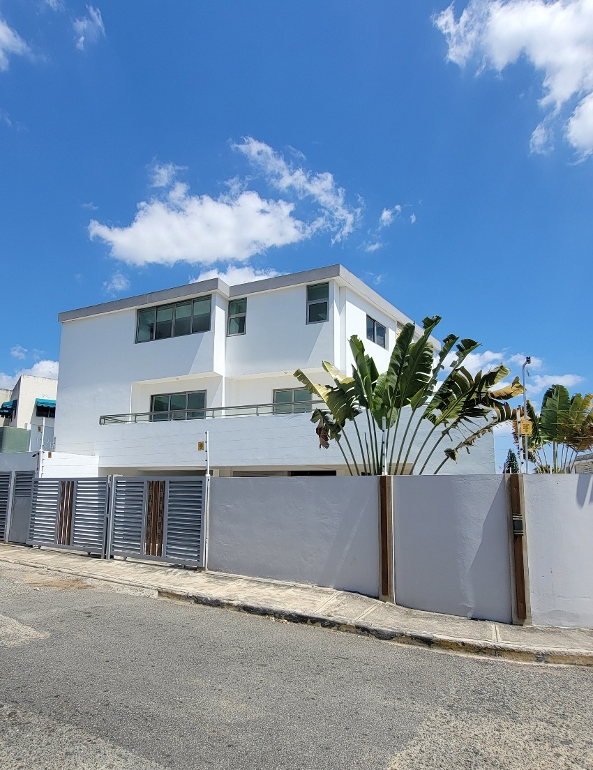 casas - Modernas y Lujosas casas en Altos de Arroyo Hondo2 3