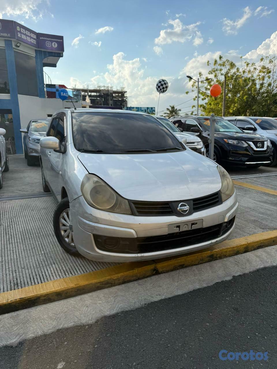 carros - Nissan AD 2012 2