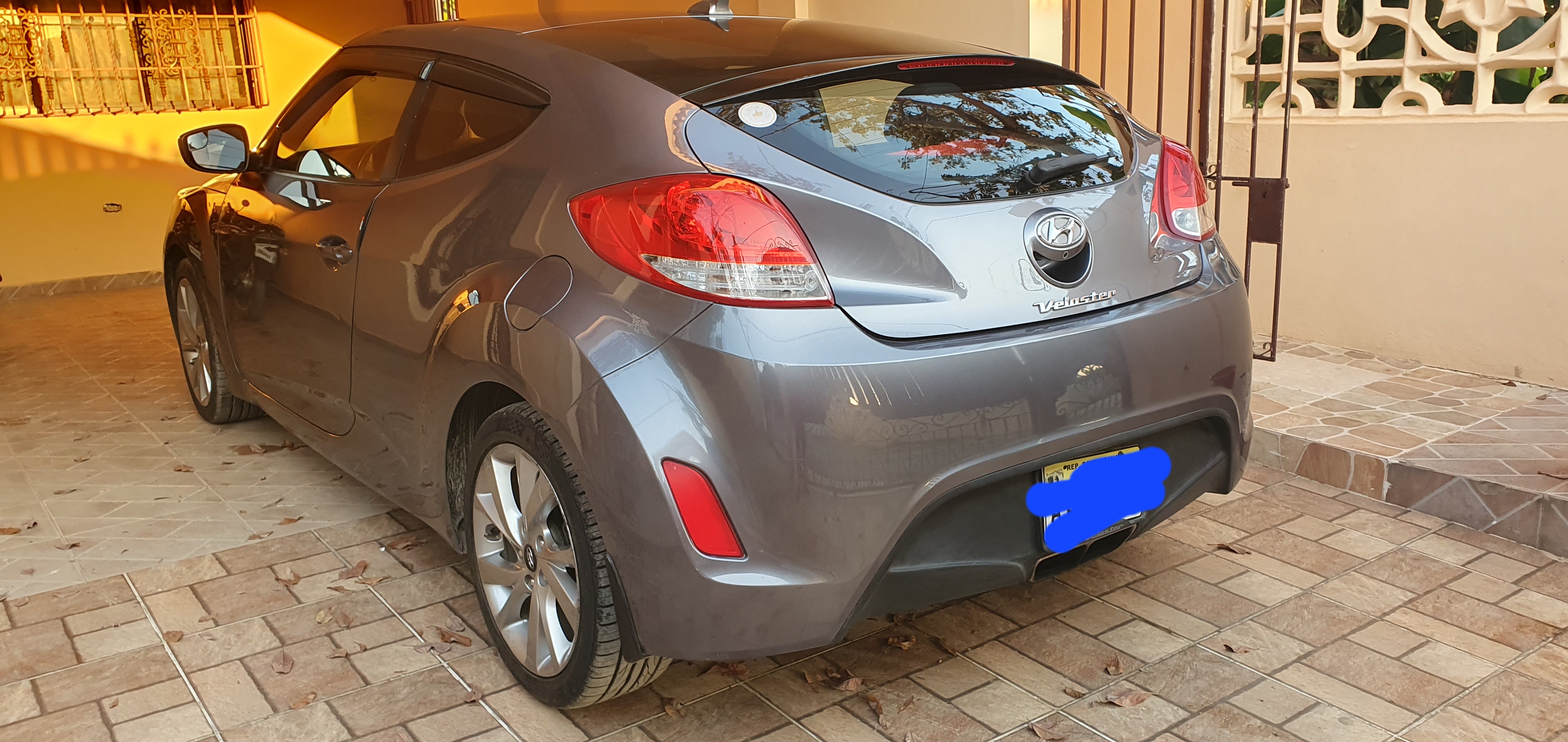 carros - Hyundai veloster  2