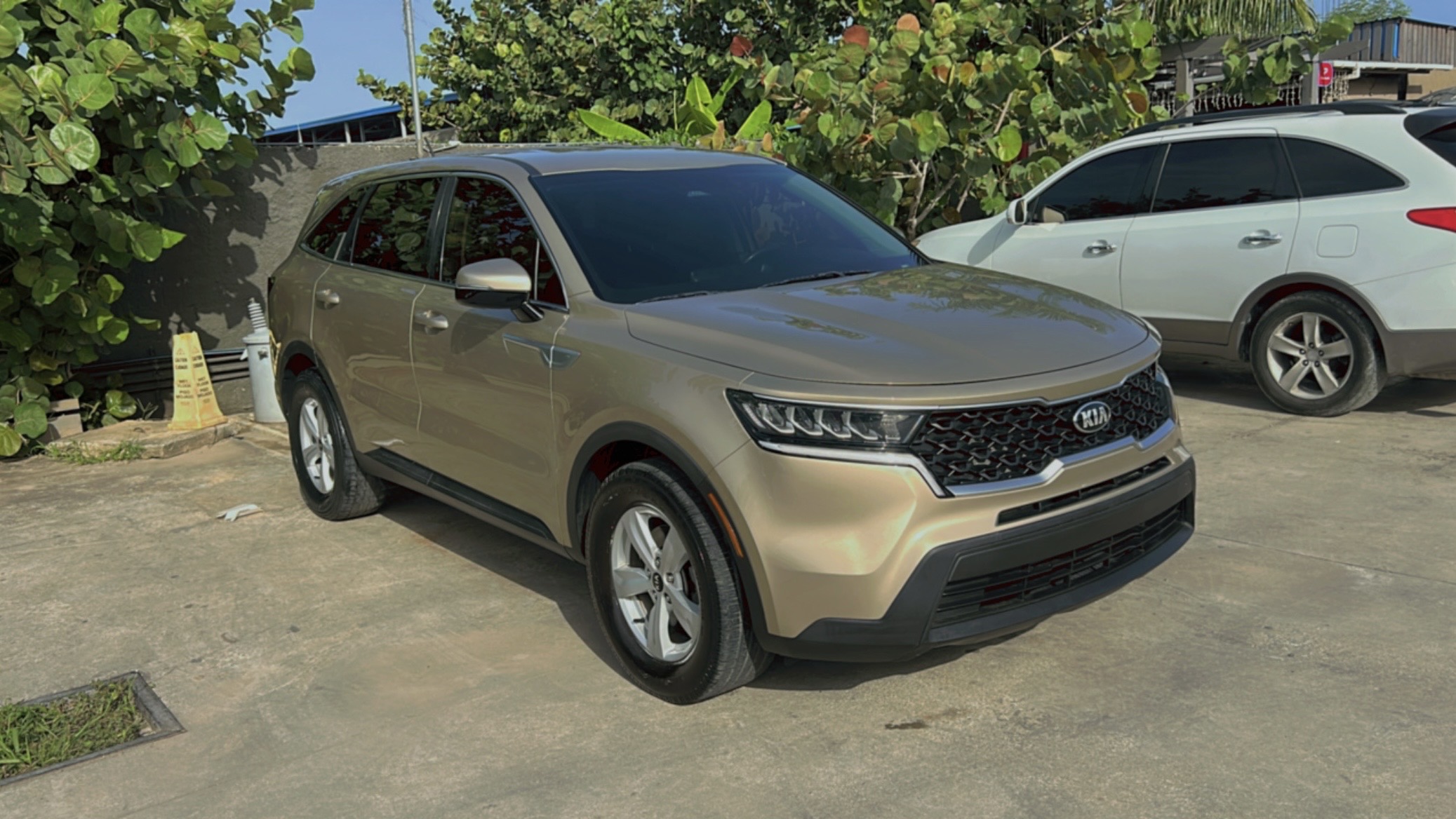 jeepetas y camionetas - kia sorento LX 2022 1