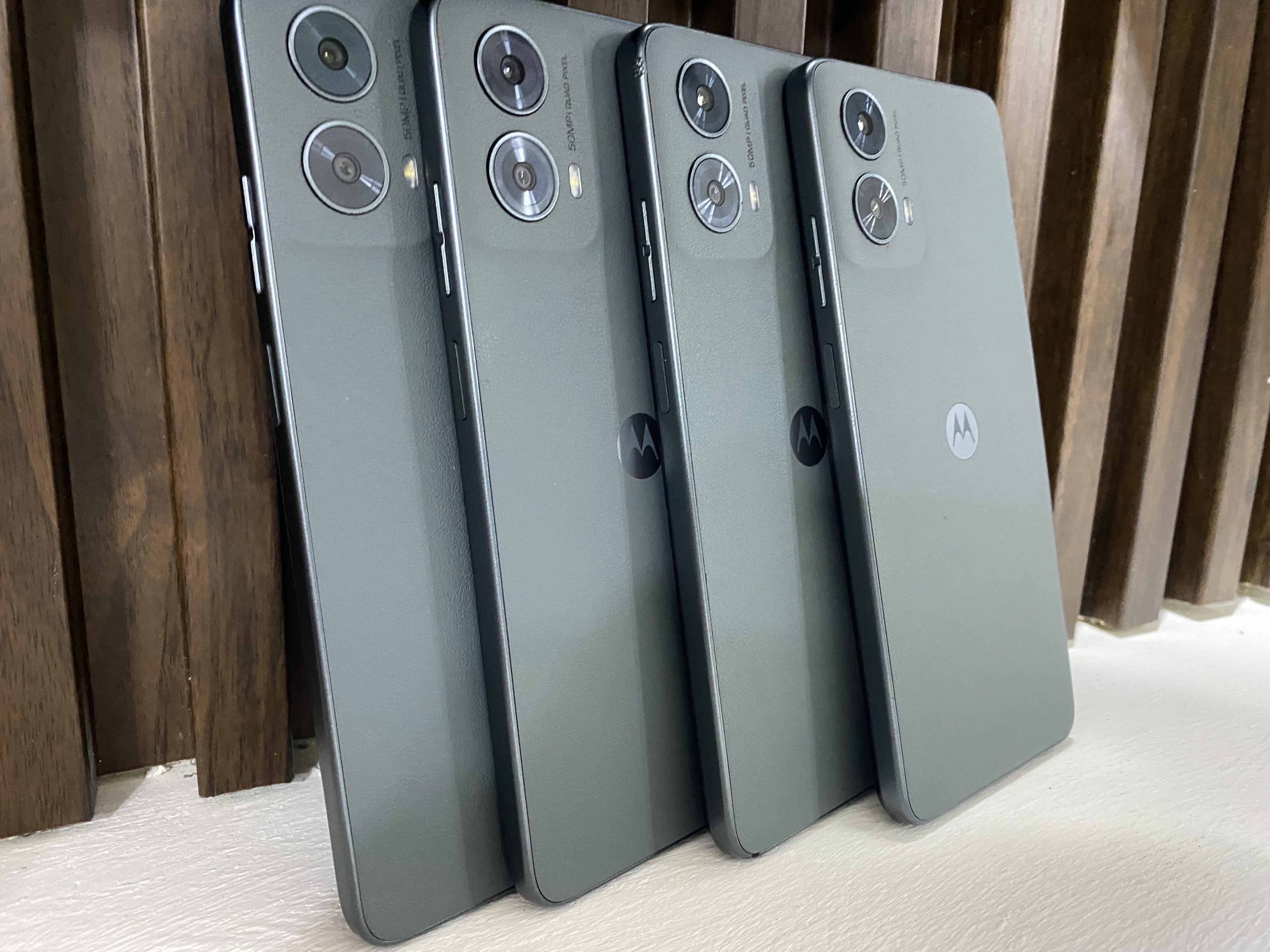 celulares y tabletas - Motorola moto g 5G 2024 128GB XT2417-1 0