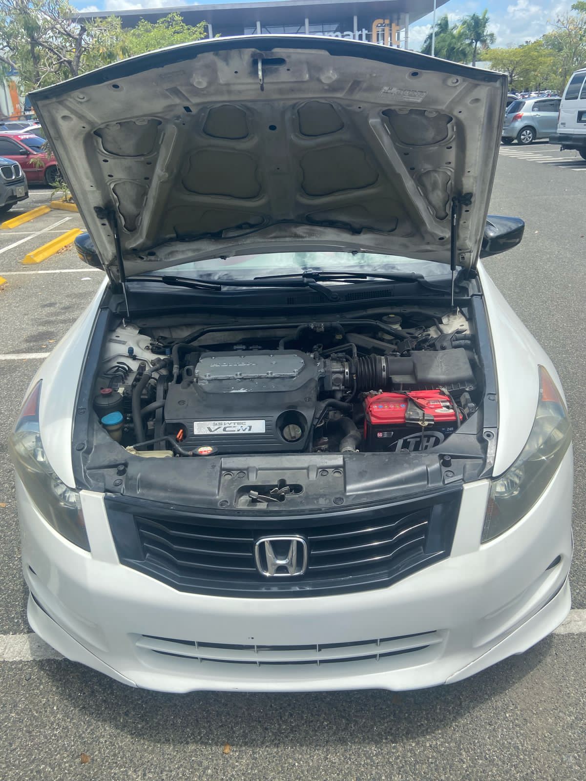carros - Honda Accord 2010 V6 full470 Compraré otro y no tengo donde tener el Accord. 3