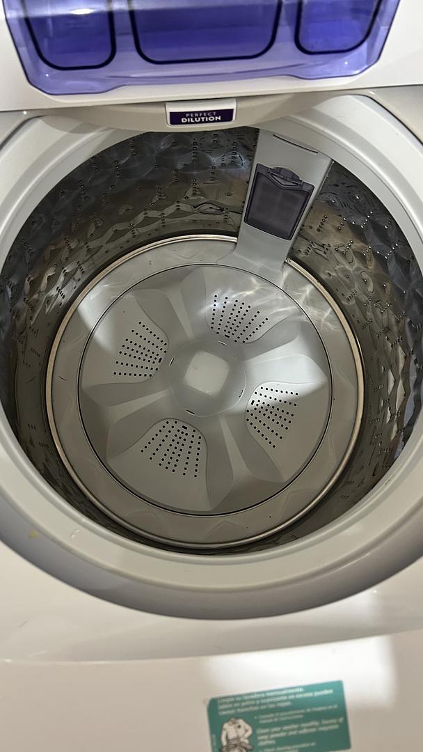electrodomesticos - LAVADORA AUTOMÁTICA FRIGIDAIRE 18KG 2