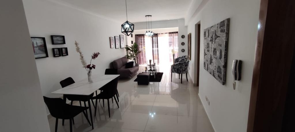 apartamentos - Se alquila apartamento amueblado Mirador Norte
2 habitaciones
2 parqueos linéale 4