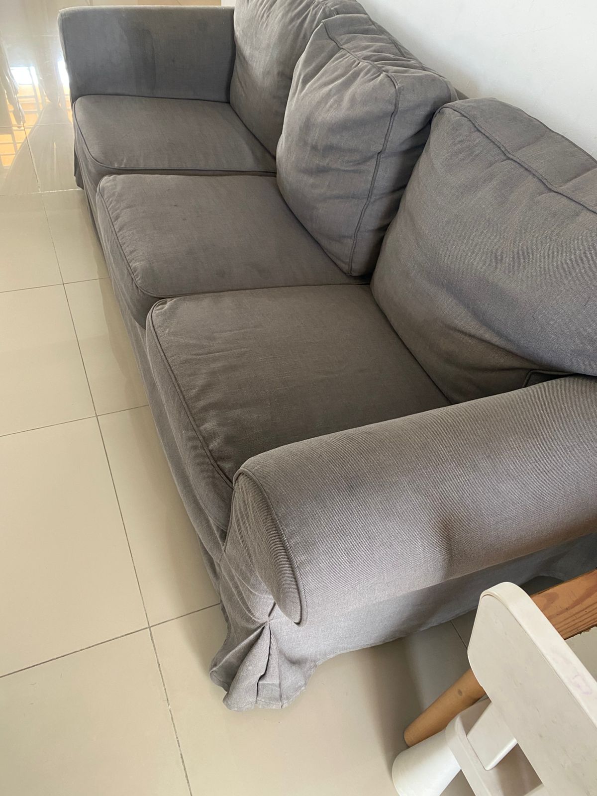 muebles y colchones - Sofa de 3 plazas gris de IKEA 2