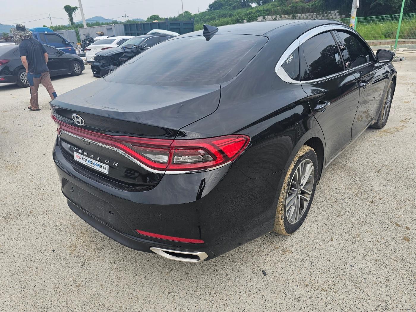 carros - HYUNDAI GRANDEUR 2018 NEGRODE 3