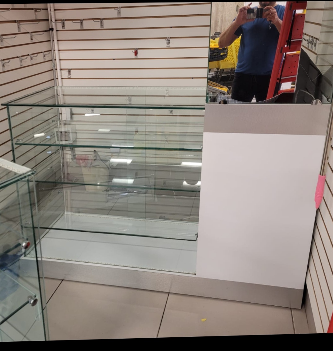 equipos profesionales - Vitrinas Exhibición son 2 vitrinas 0