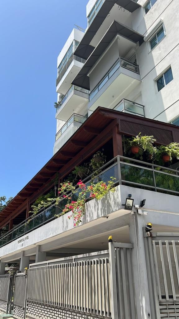 apartamentos - Se vende apartamento en Evaristo Morales 6