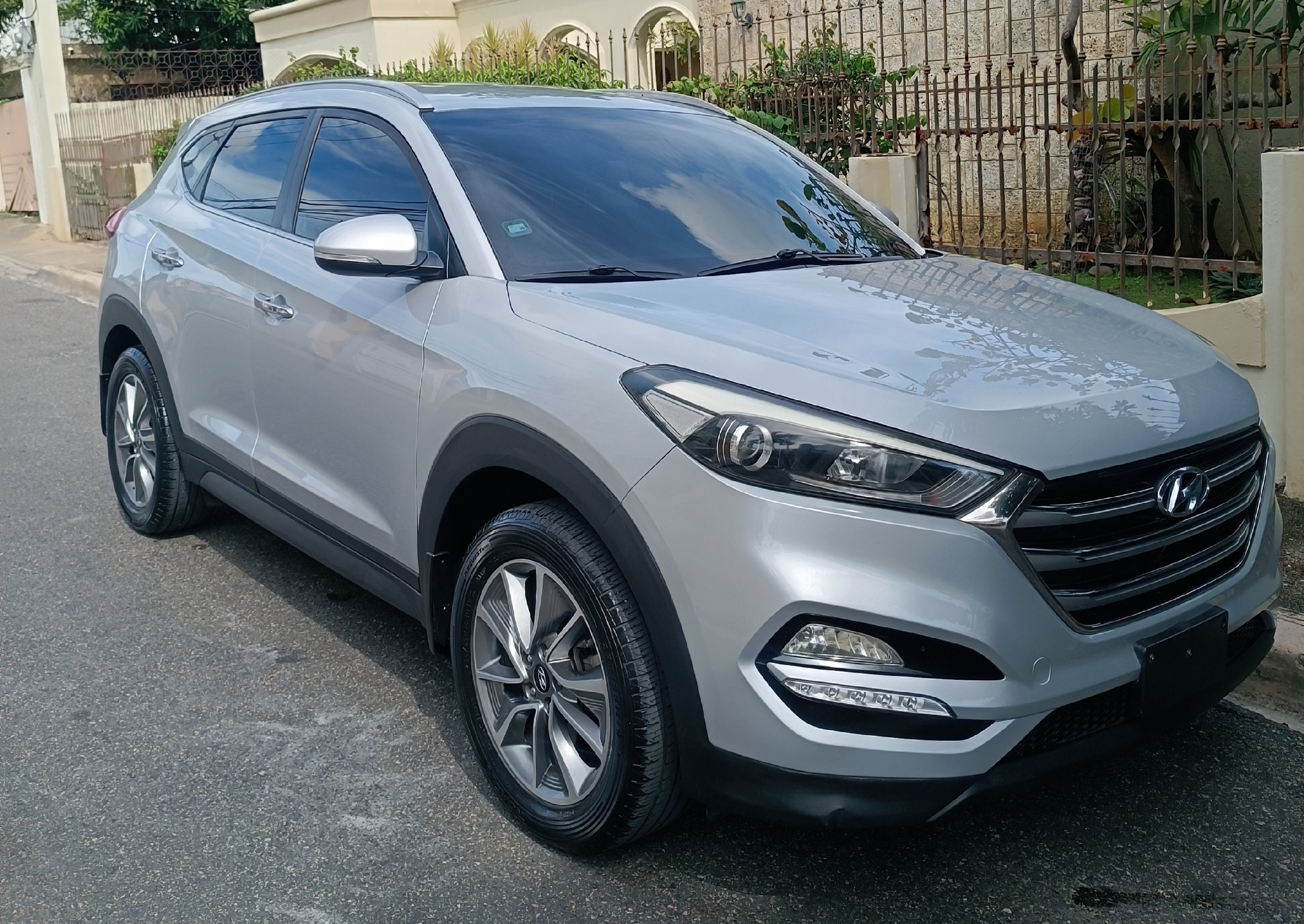 jeepetas y camionetas - Hyundai Tucson 2018 (de la casa)  7
