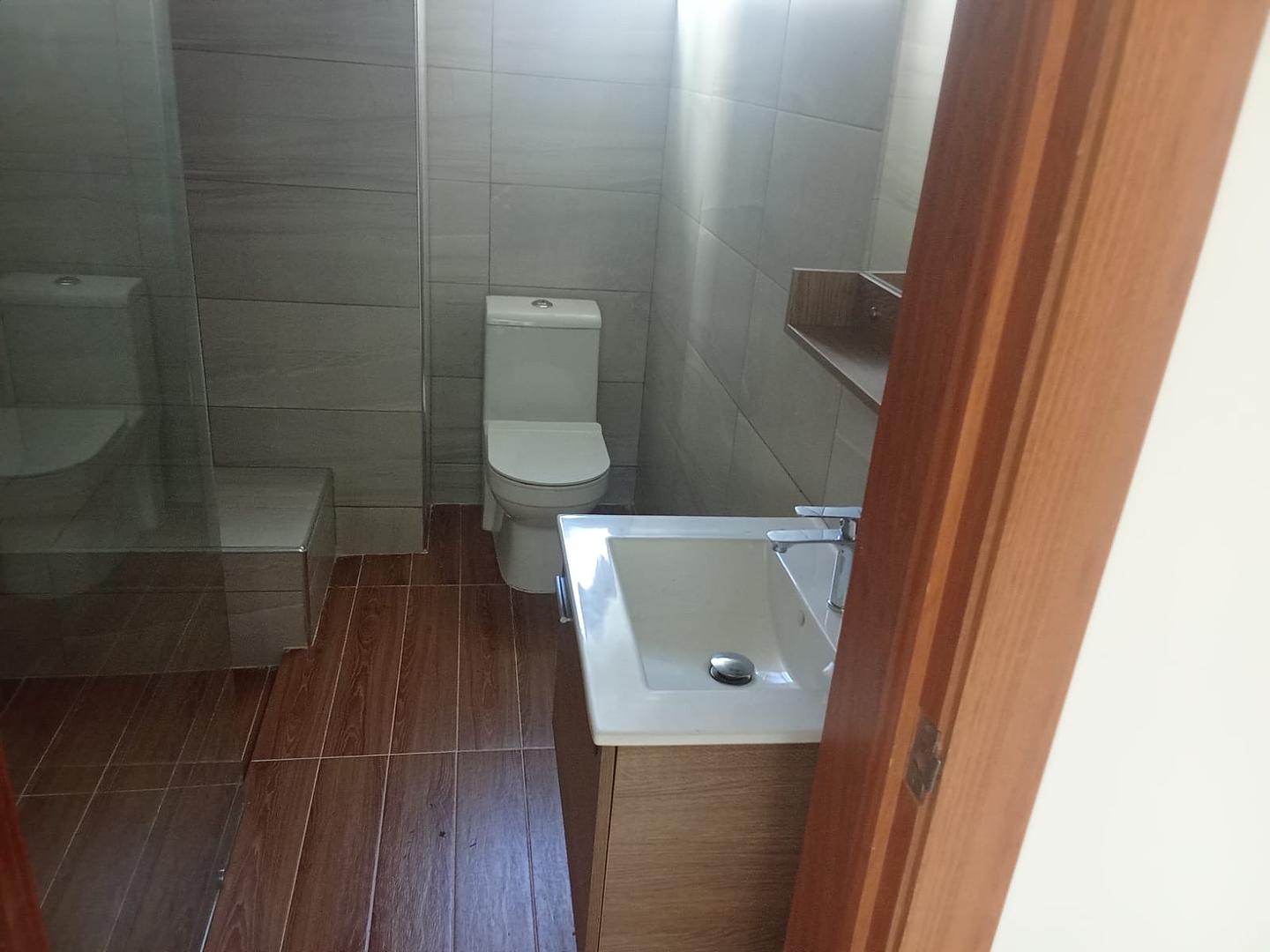 apartamentos - Se alquila Penthouse nuevo en bella vista. 4