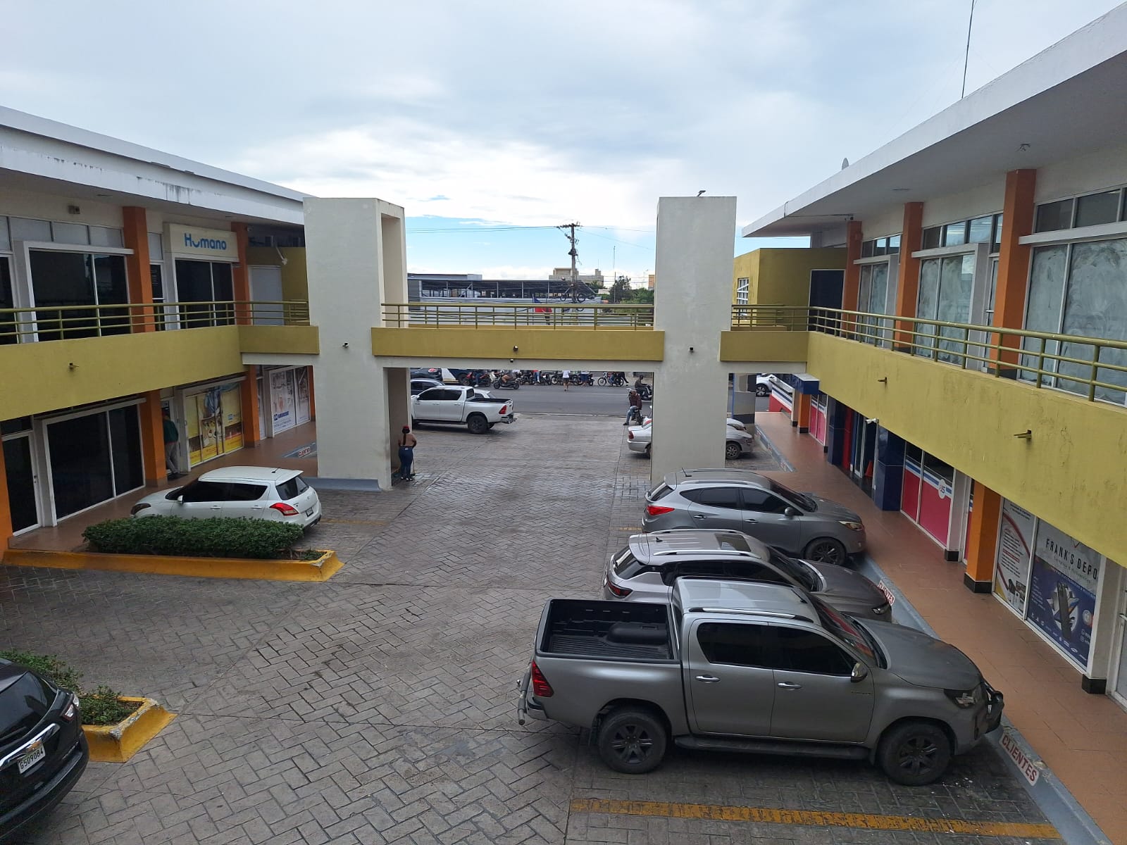 oficinas y locales comerciales - ¿Buscas espacio para crecer negocio en La Romana?