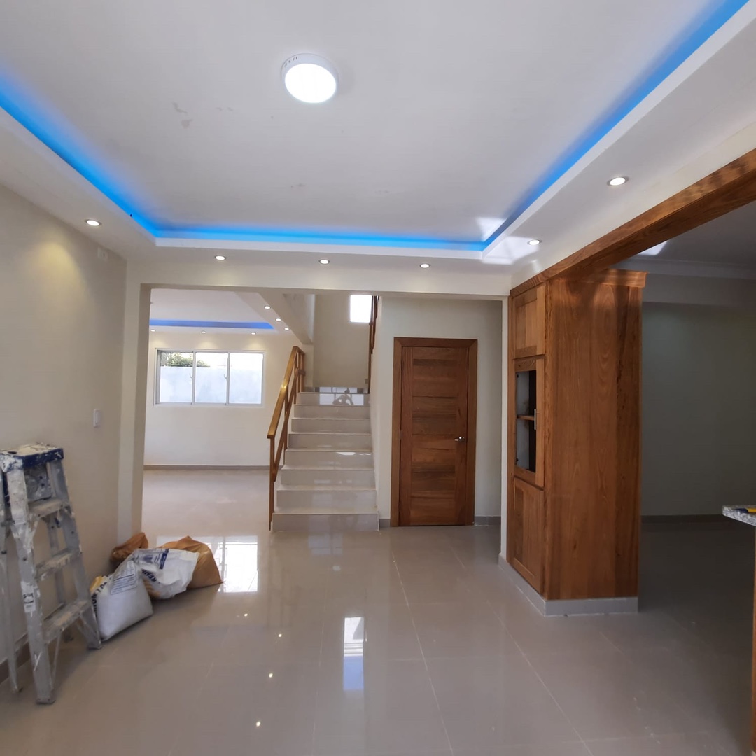 casas - Casa en la autopista de san Isidro prado oriental  1