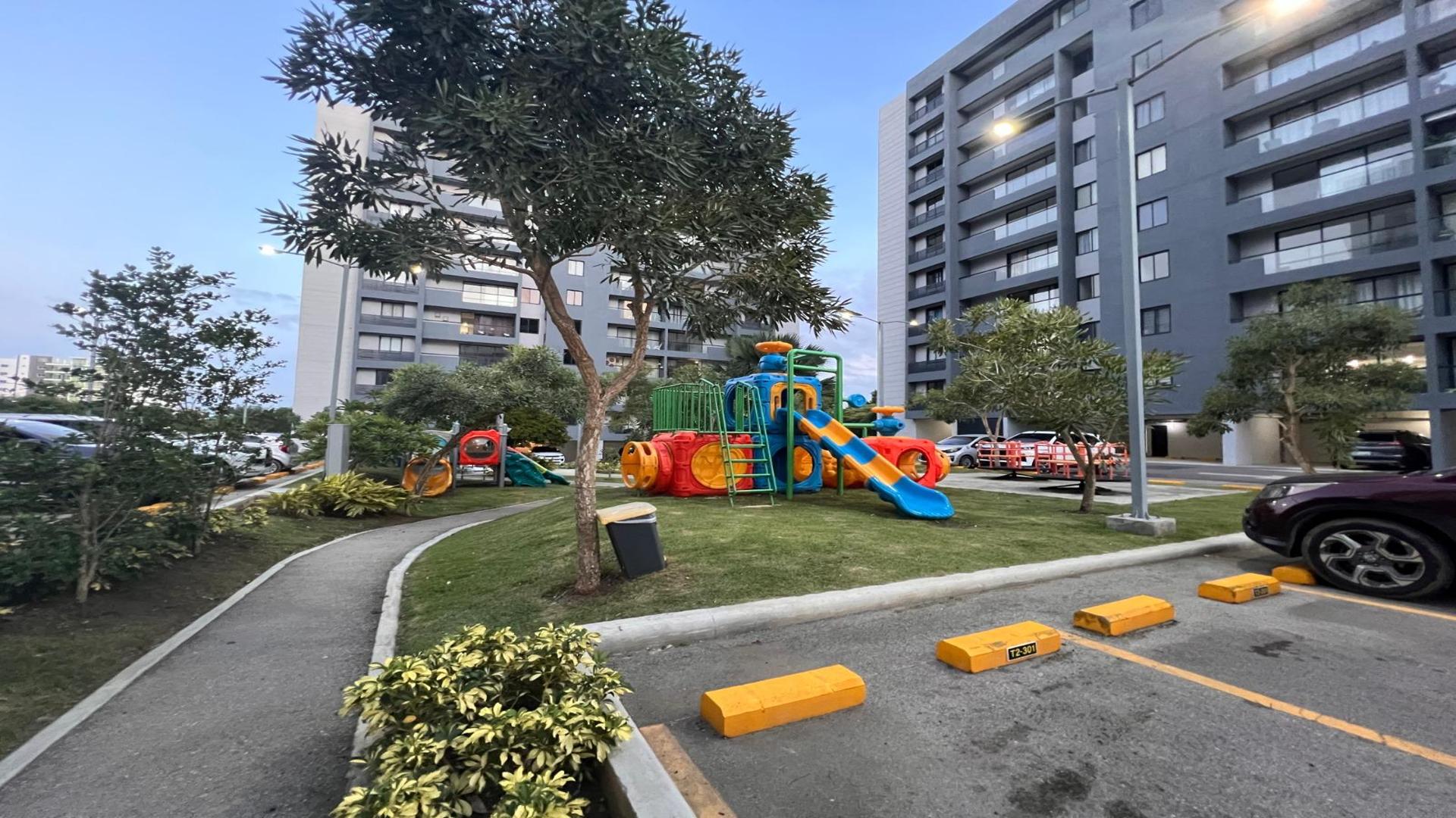 apartamentos - APARTAMENTO EN VENTA EN AV. HISPANOAMERICANA, SANTIAGO. 3