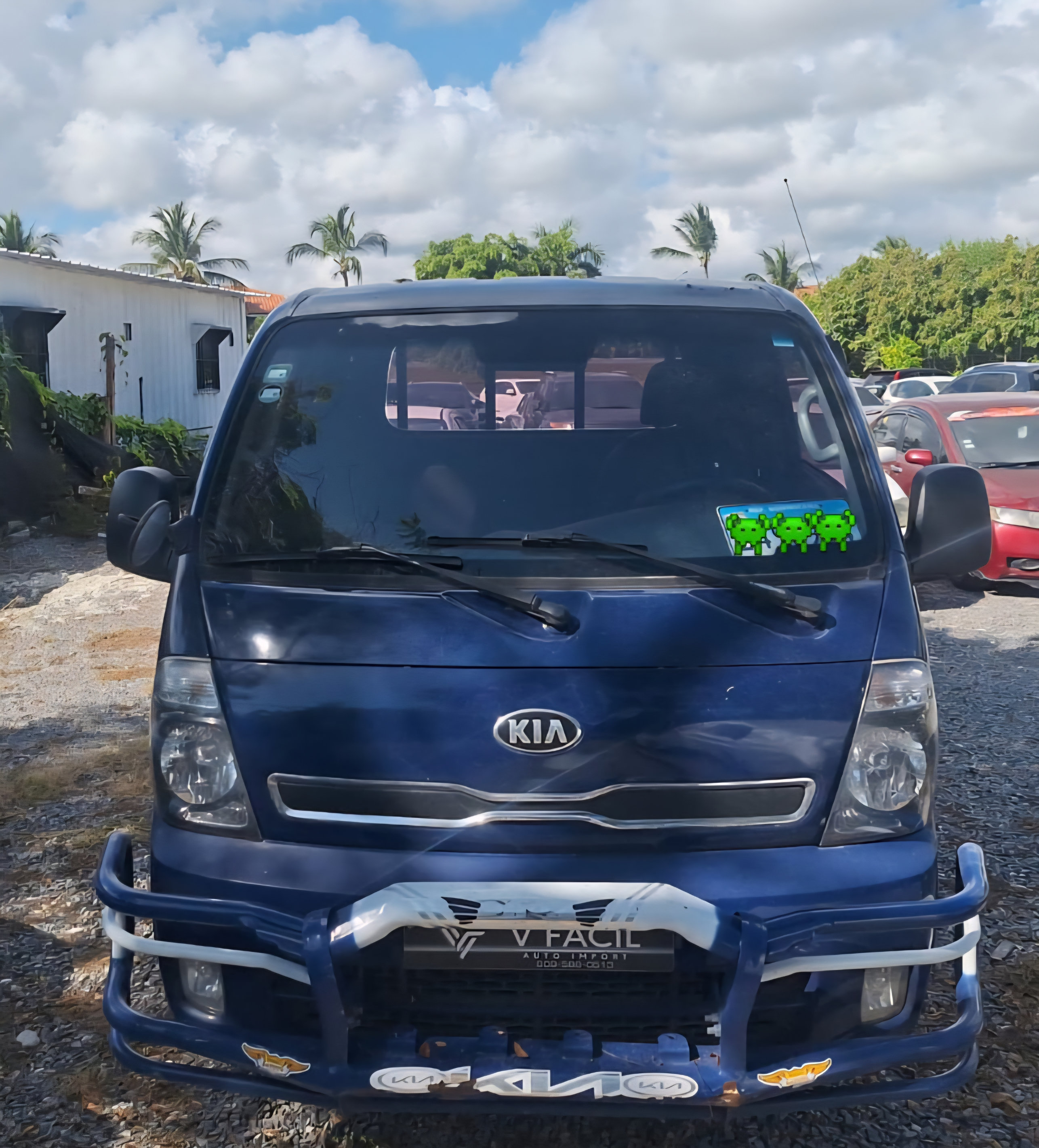 otros vehiculos - CAMION KIA BONGO 3 AÑO  2016  0