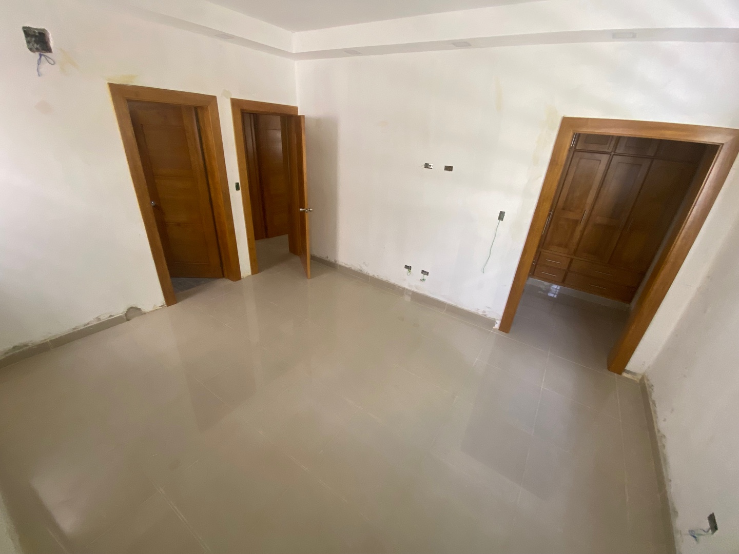casas - CASA EN VENTA EN SANTIAGO DE LOS CABALLEROS RESIDENCIAL CERRADO  8