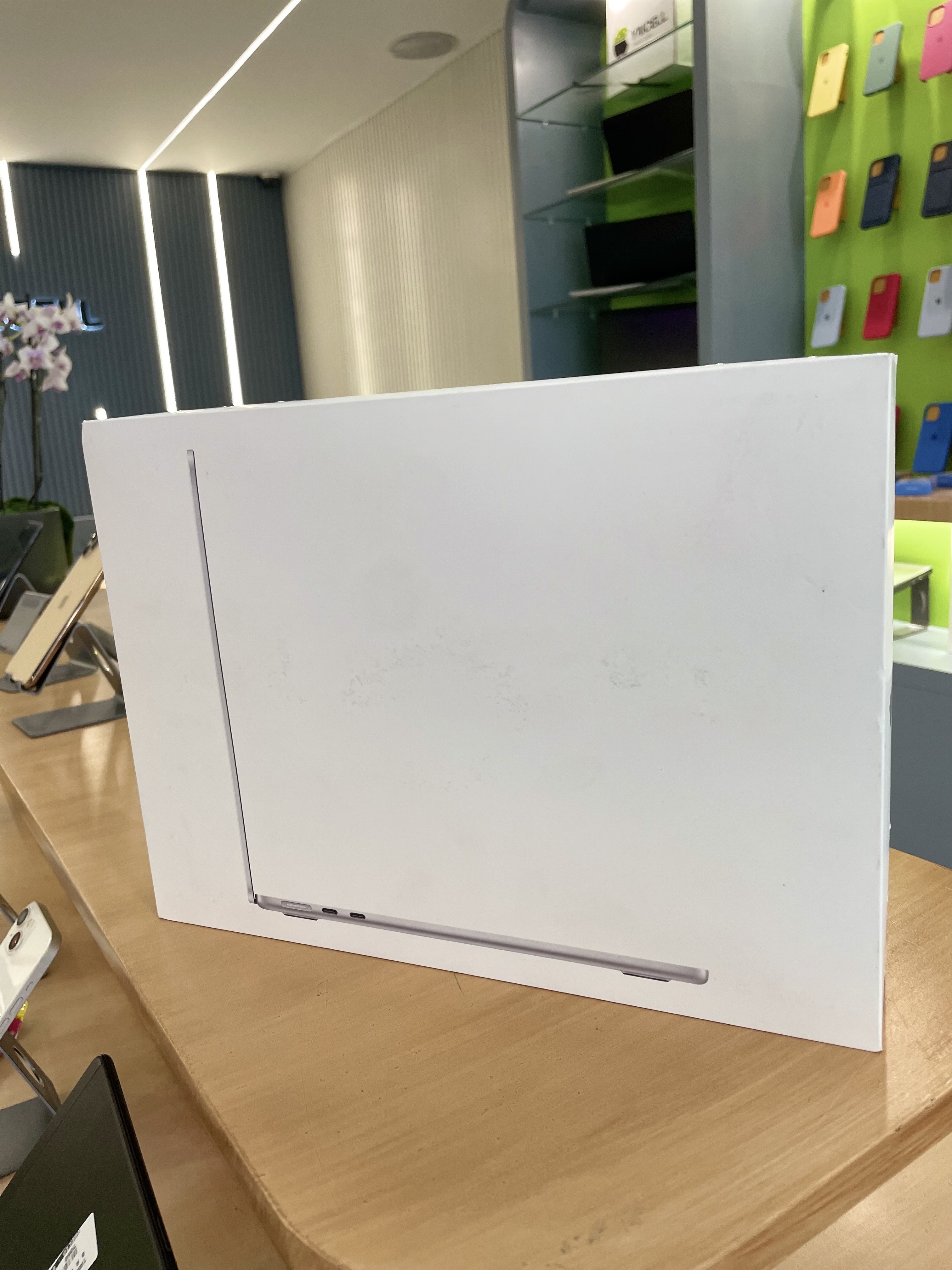 computadoras y laptops - MACBOOK AIR M4 13 PULGADA 16Gb DE RAM 512Gb SSD 6