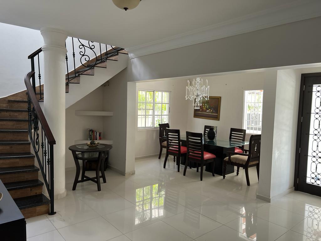 casas vacacionales y villas - Venta de Villa en puerto plata de 1.172mts2 con piscina República Dominicana 3