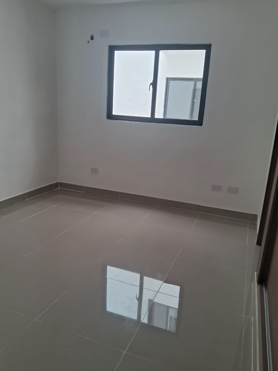 apartamentos - Alquila apartamento Ubicado en Santo domingo este  3