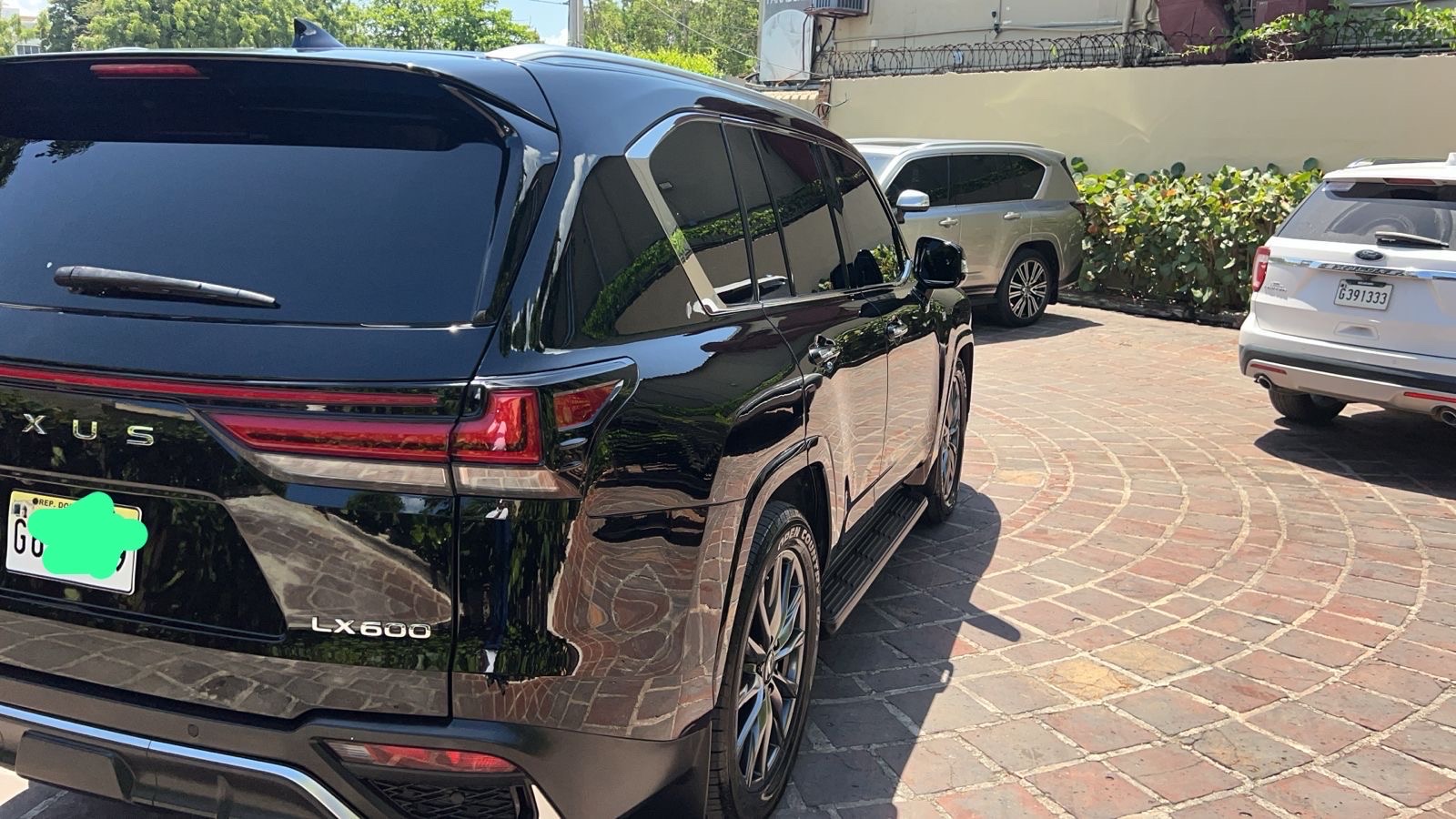 jeepetas y camionetas - Lexus LX600 F Sport 2023 4