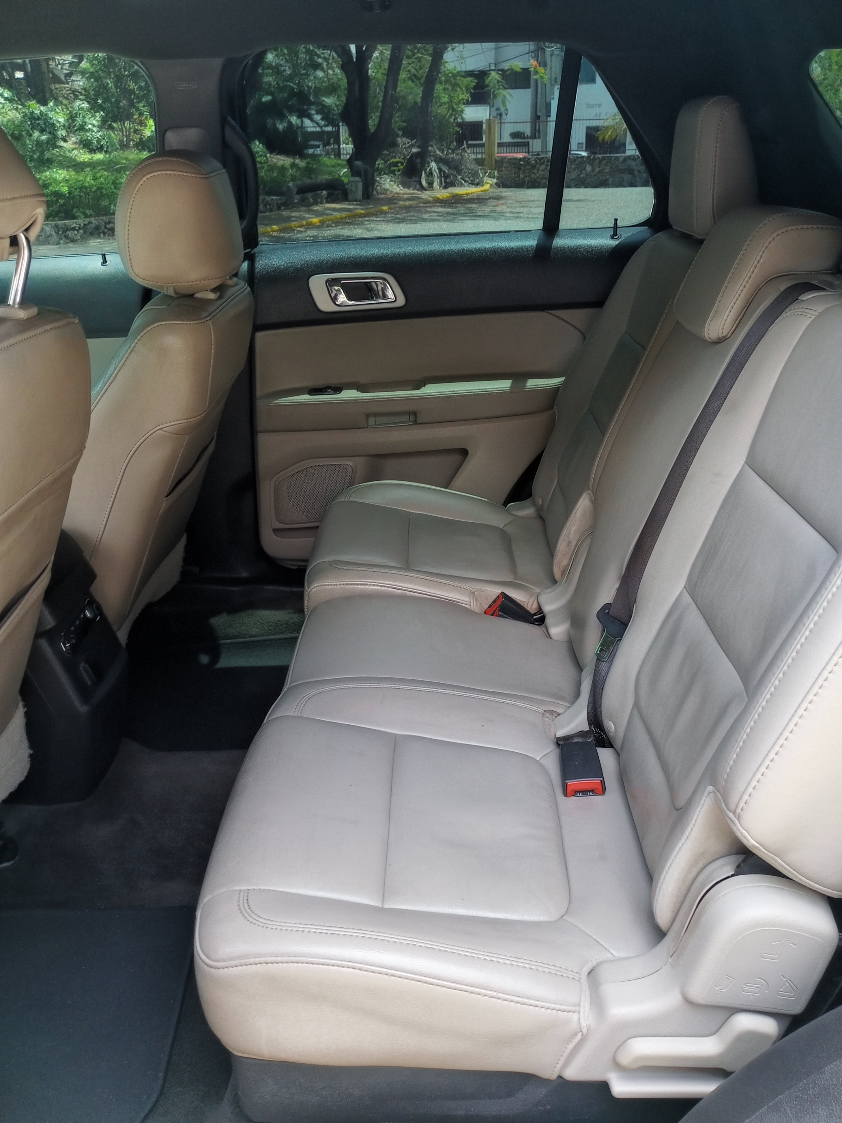 jeepetas y camionetas - Ford Explorer XLT 2013 6