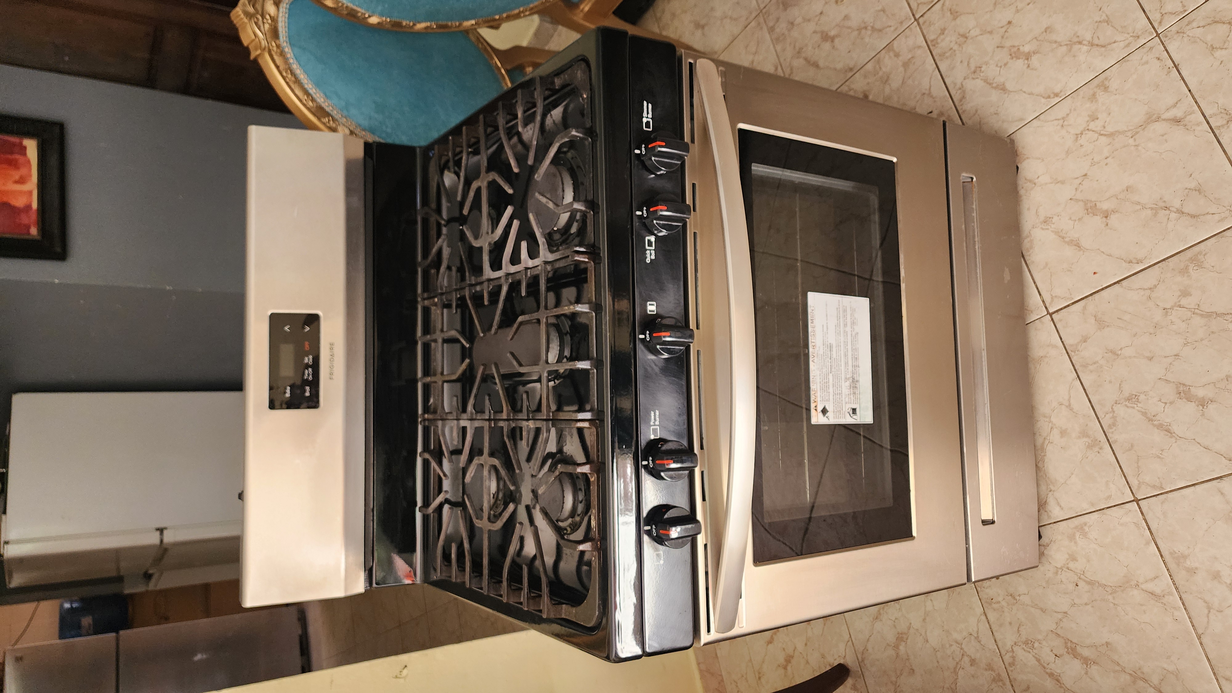 electrodomesticos - Estufa Frigidaire 30 pulgadas recién importada  0