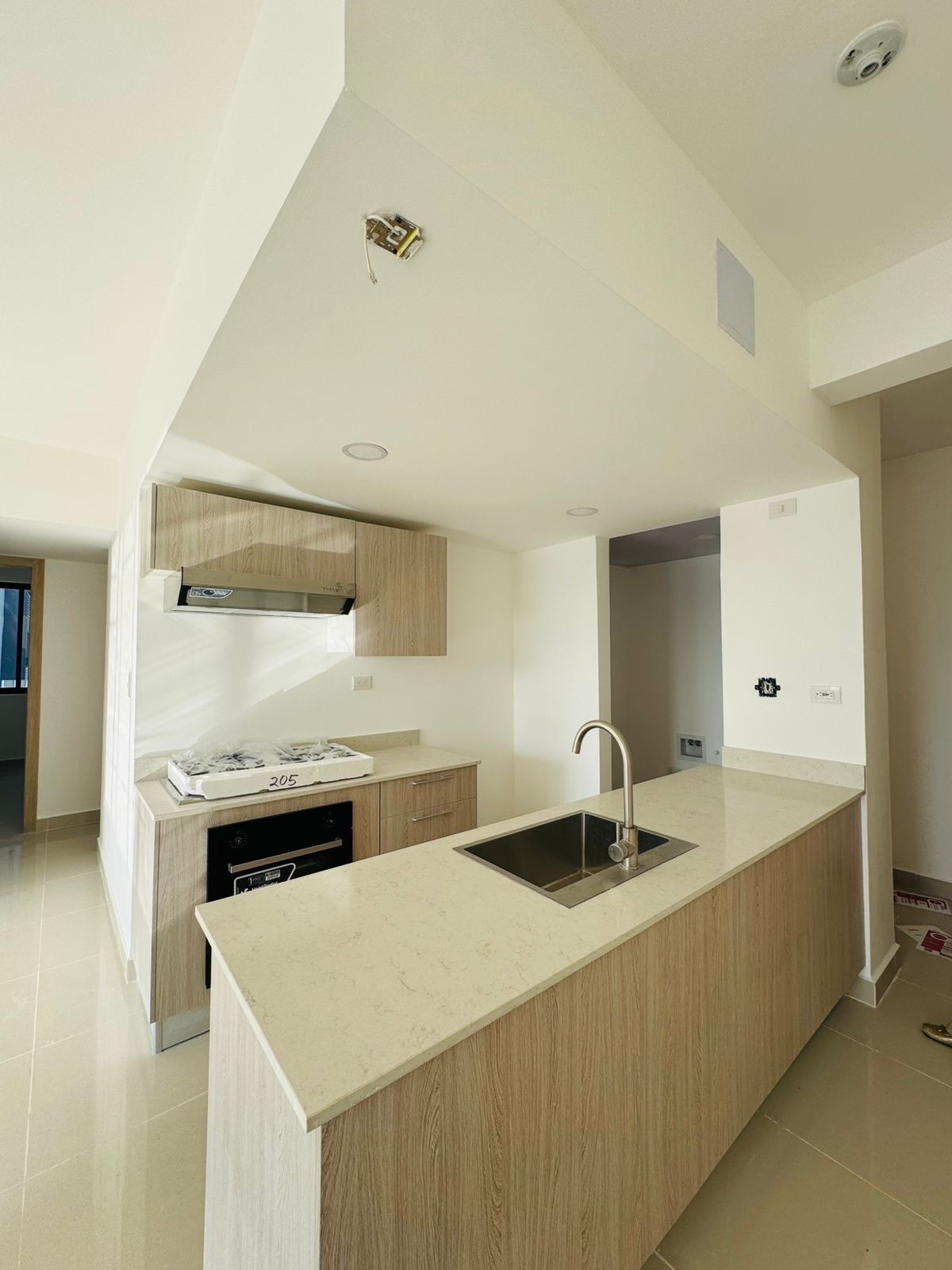 apartamentos - Apto en el RESIDENCIAL LIVERIA 
AVE. HISPANOAMERICANA STGO  3